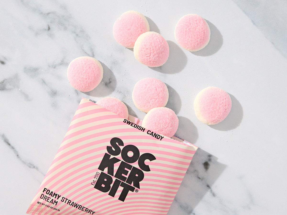 Strawberry Dream Foamy Gummy 1 of 2