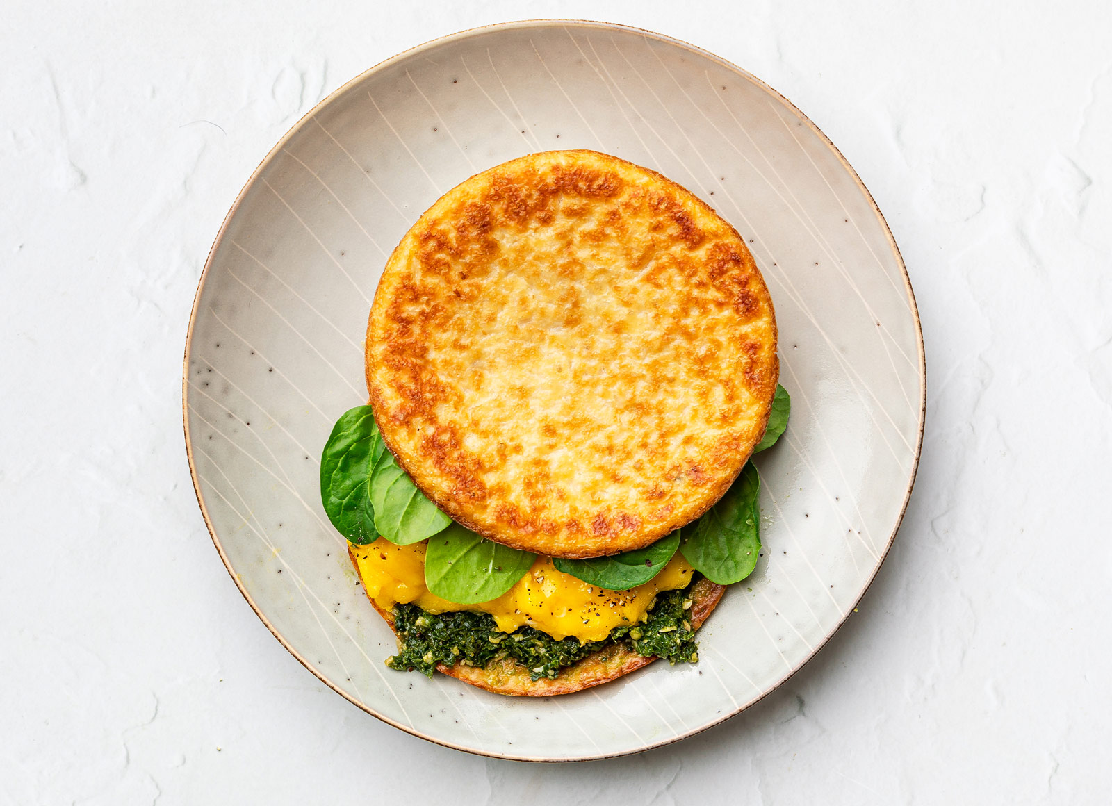 Pesto Egg Cauli-Thinwich