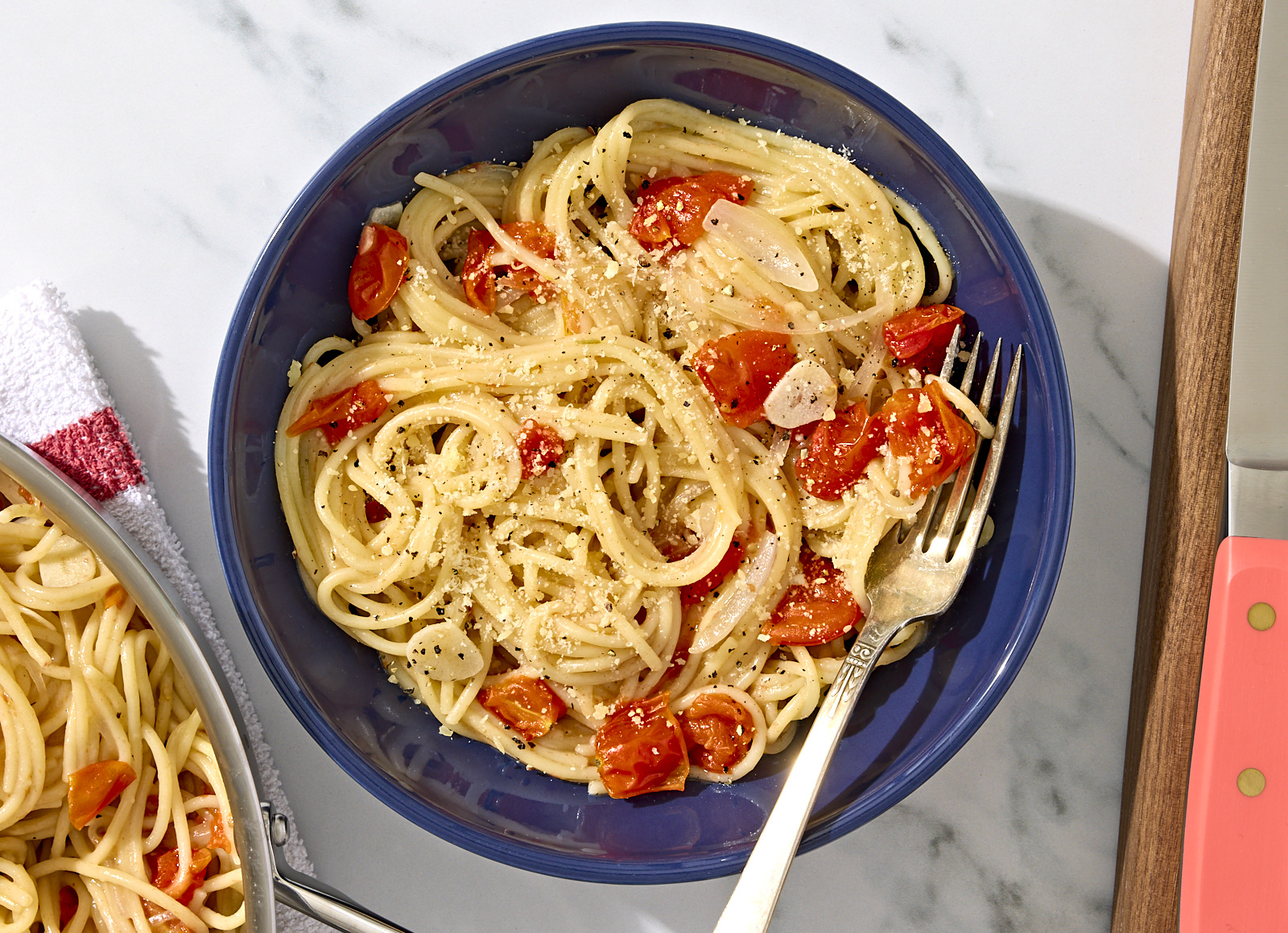  One-Pan Tomato Garlic + Herb Spaghetti