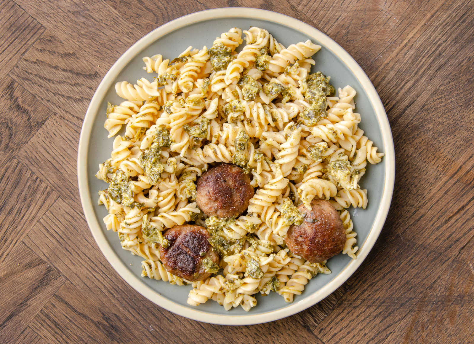 Pesto 'n Meatballs Fusilli