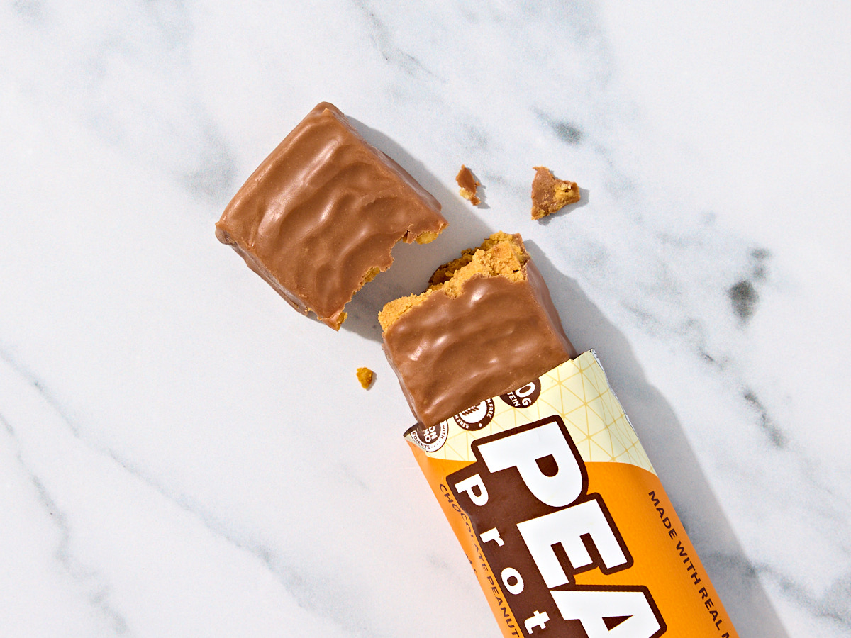 Grass-Fed Whey Protein Bar Chocolate Peanut Butter Crunch 1 of 2