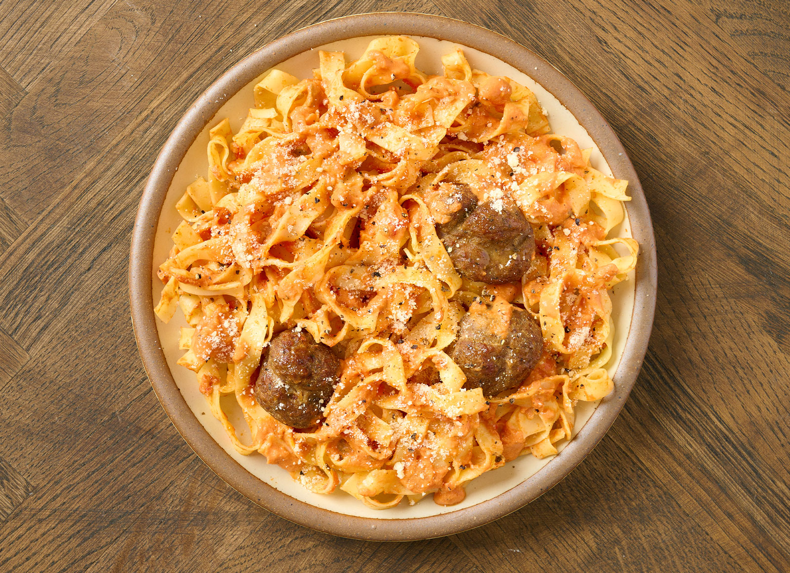 Tagliatelle alla Vodka with Meatballs