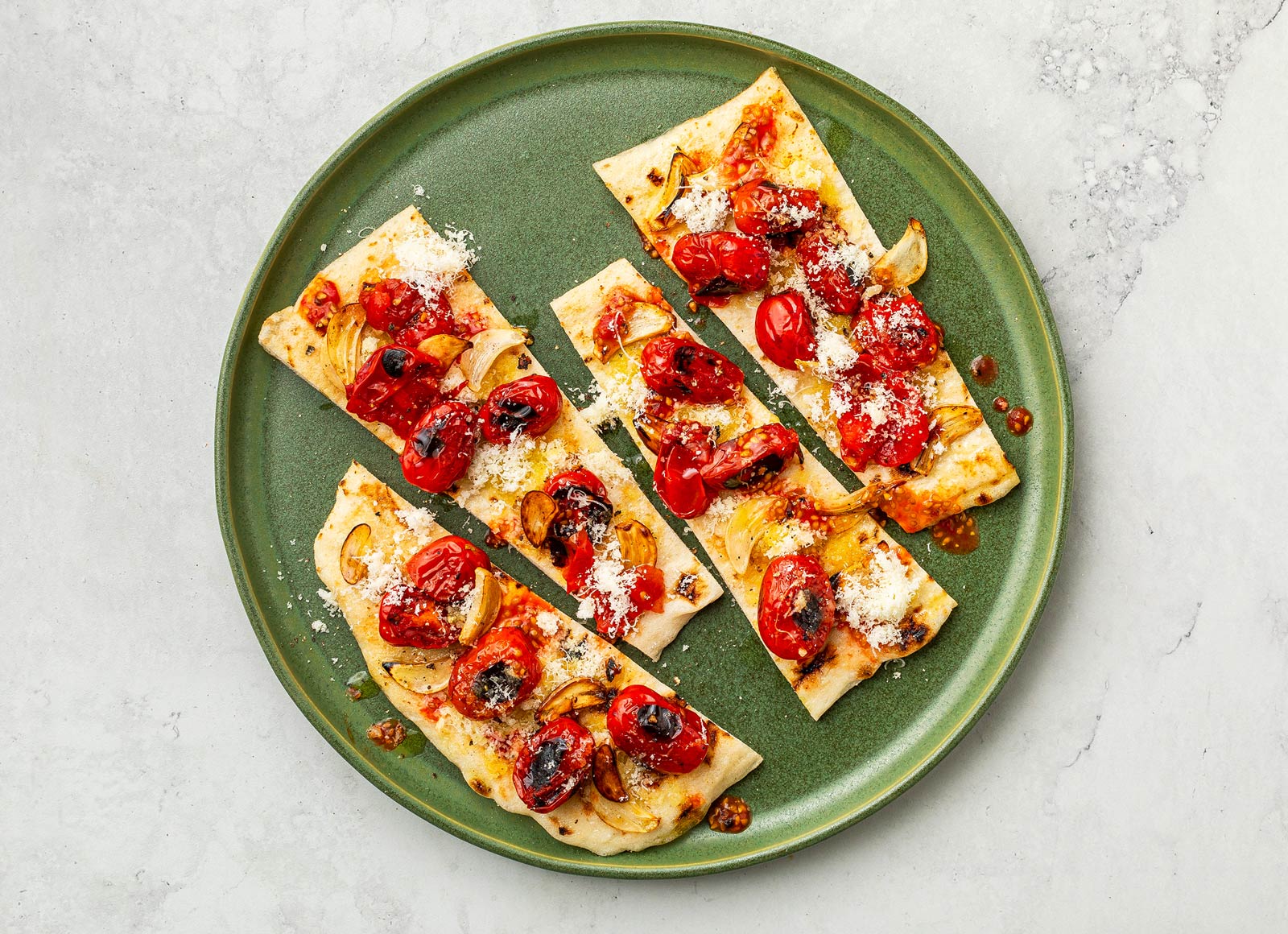 Wood Grilled Pizza Crusts with Fresh Tomato Sauce