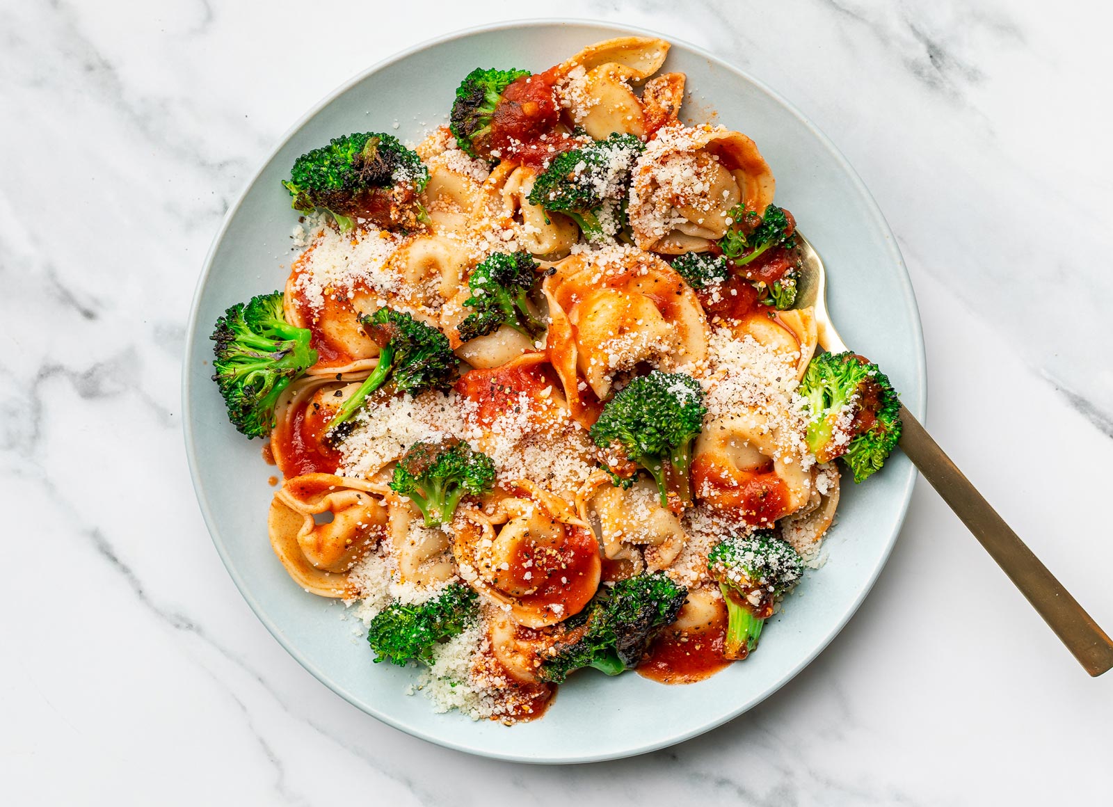 Classic Marinara Parm Tortelloni with Broccoli Florets