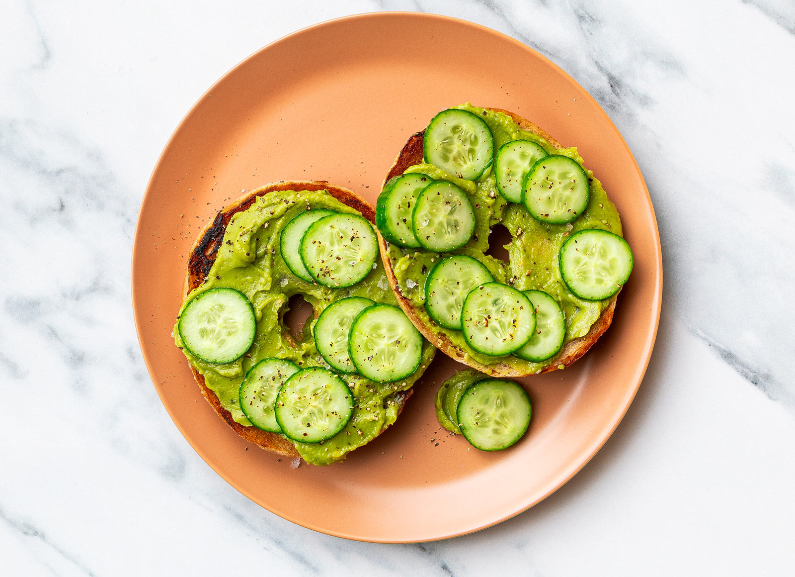Extra Green Bagel Sandwich