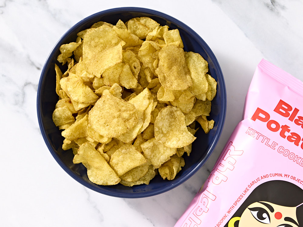 Black Salt Kettle Cooked Potato Chips 1 of 2