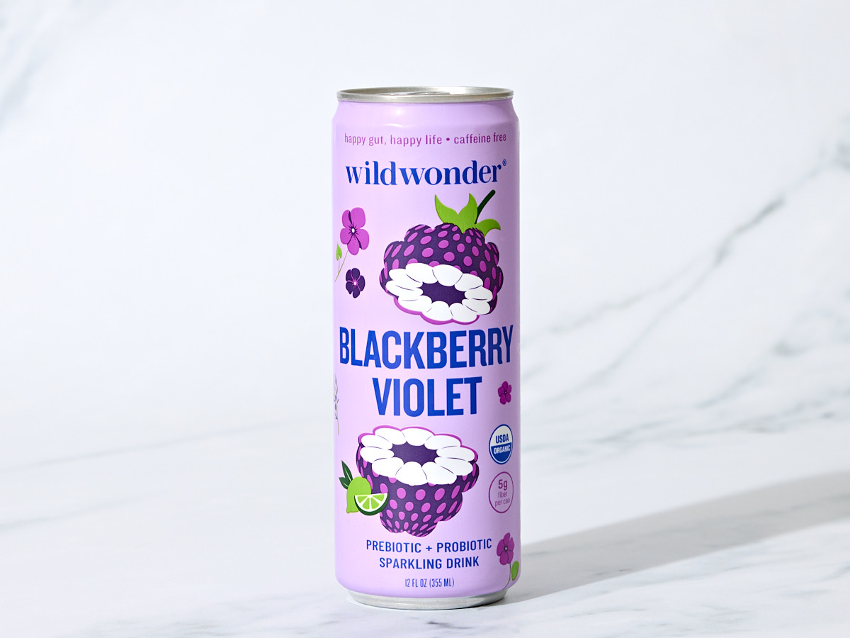 Violet Blackberry Prebiotic + Probiotic Sparkling Drink 1 of 2