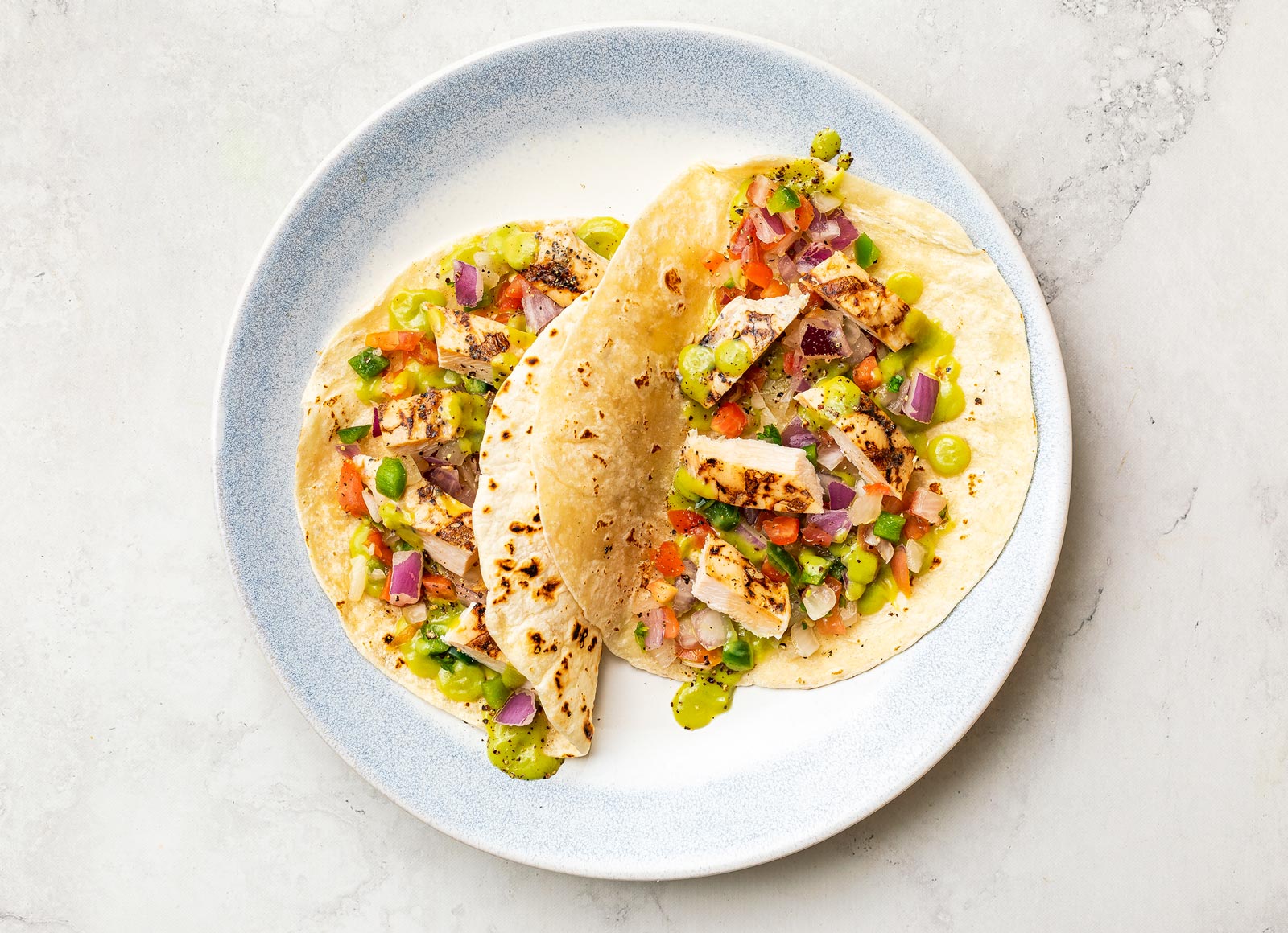  Classic Seasoned Grilled Chicken Breast Tacos with Mild Salsa