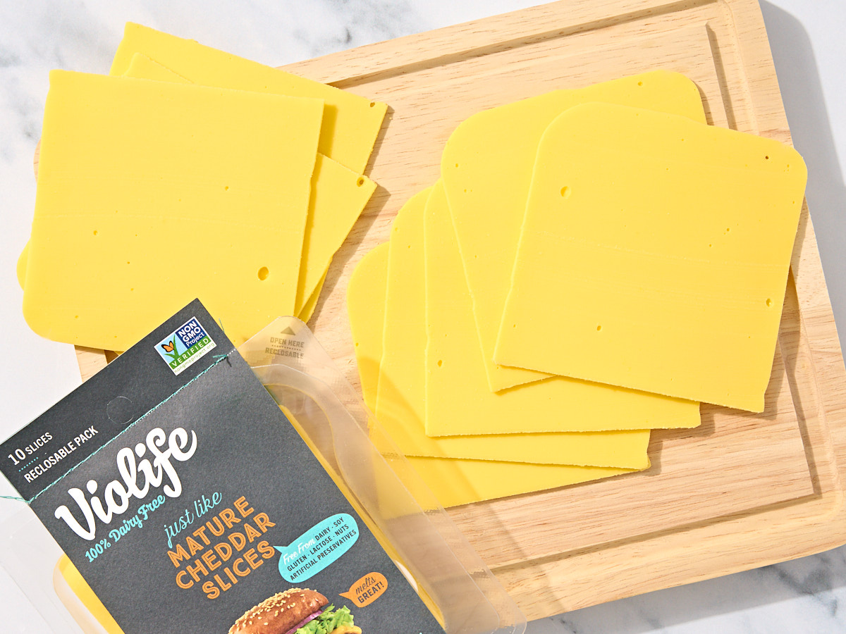 Mature Vegan Cheddar Slices 1 of 2