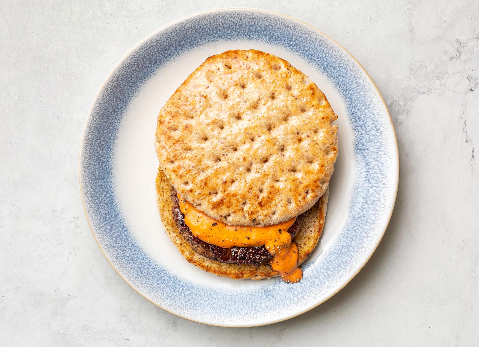 Simple Ground Beef Patties Burger with Thousand Island