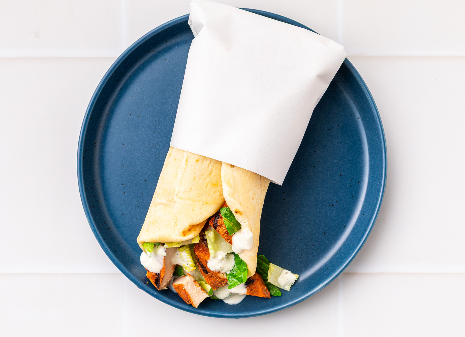 Spicy Garlic Chicken Naan Sandwich