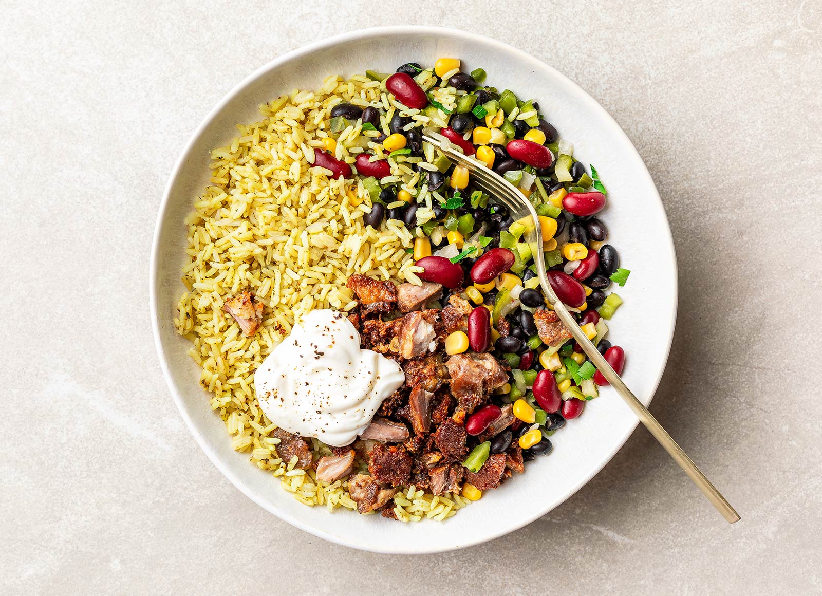 Classic Carnitas Burrito Bowl