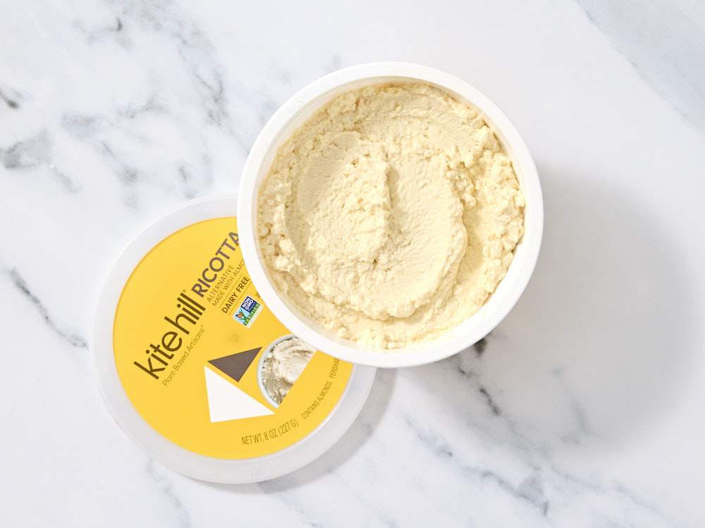 Almond Milk Ricotta Alternative 8oz 1 of 2