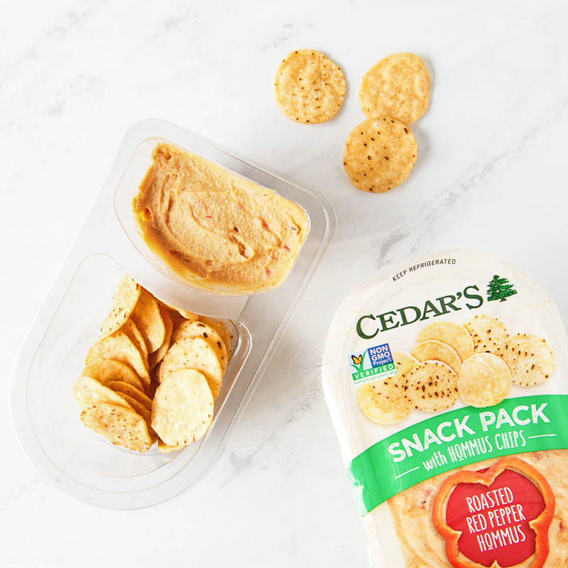 Roasted Red Pepper Hommus + Chips Hungryroot