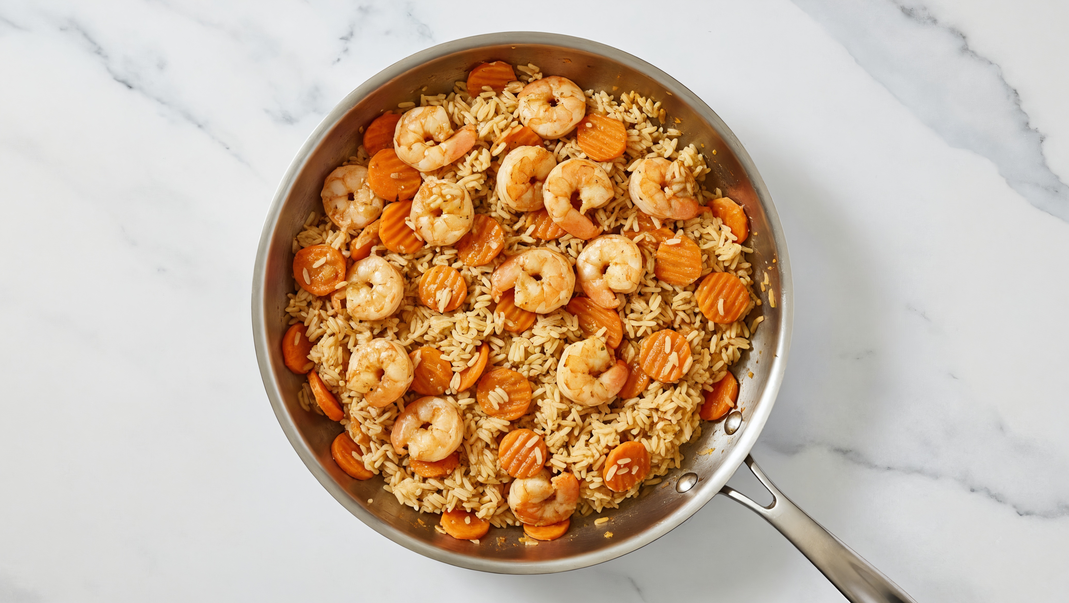 Speedy Carrot "Sizzler" Garlic Herb Shrimp Fried Rice