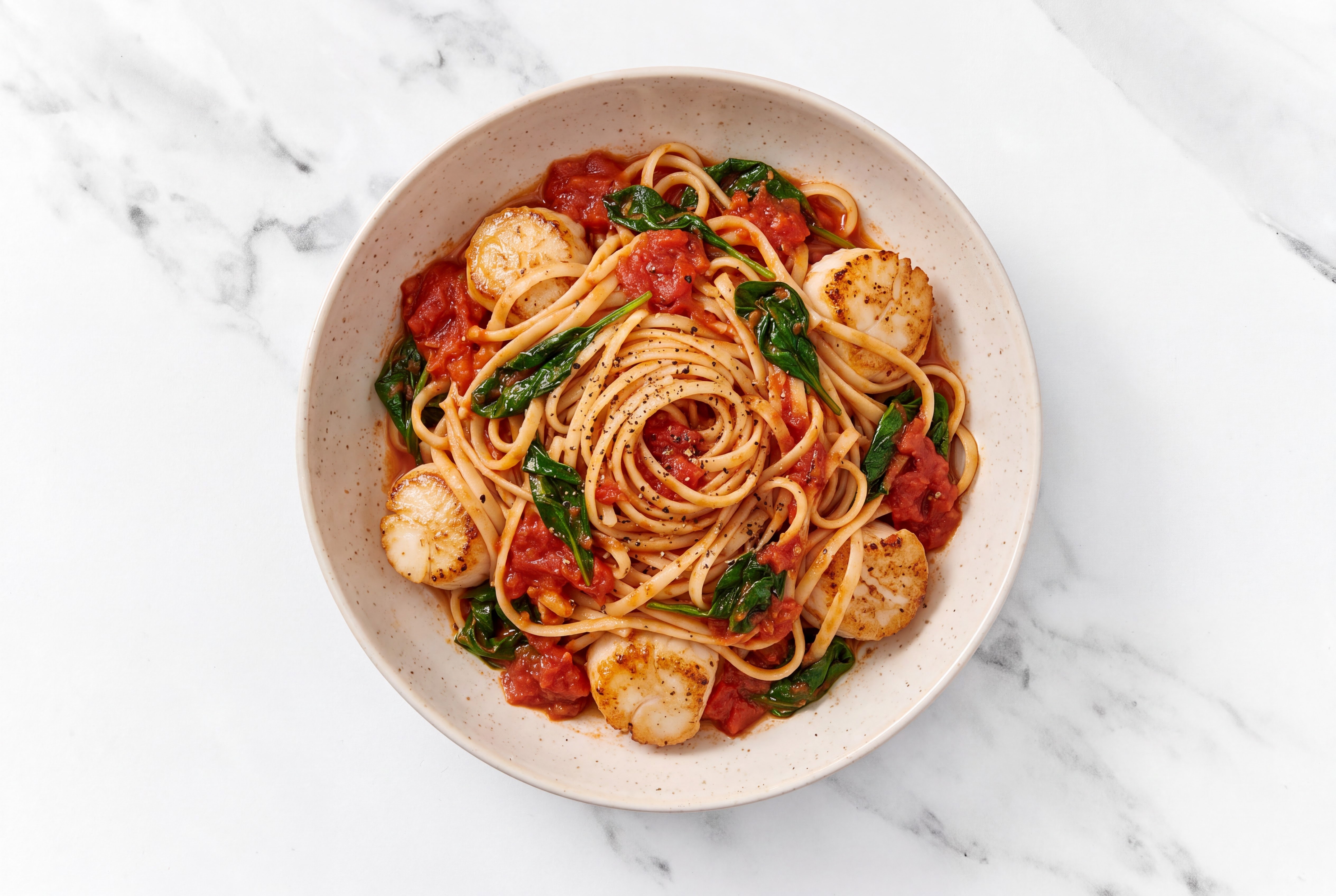 Seared Jumbo Scallops Linguine in Marinara with Baby Spinach