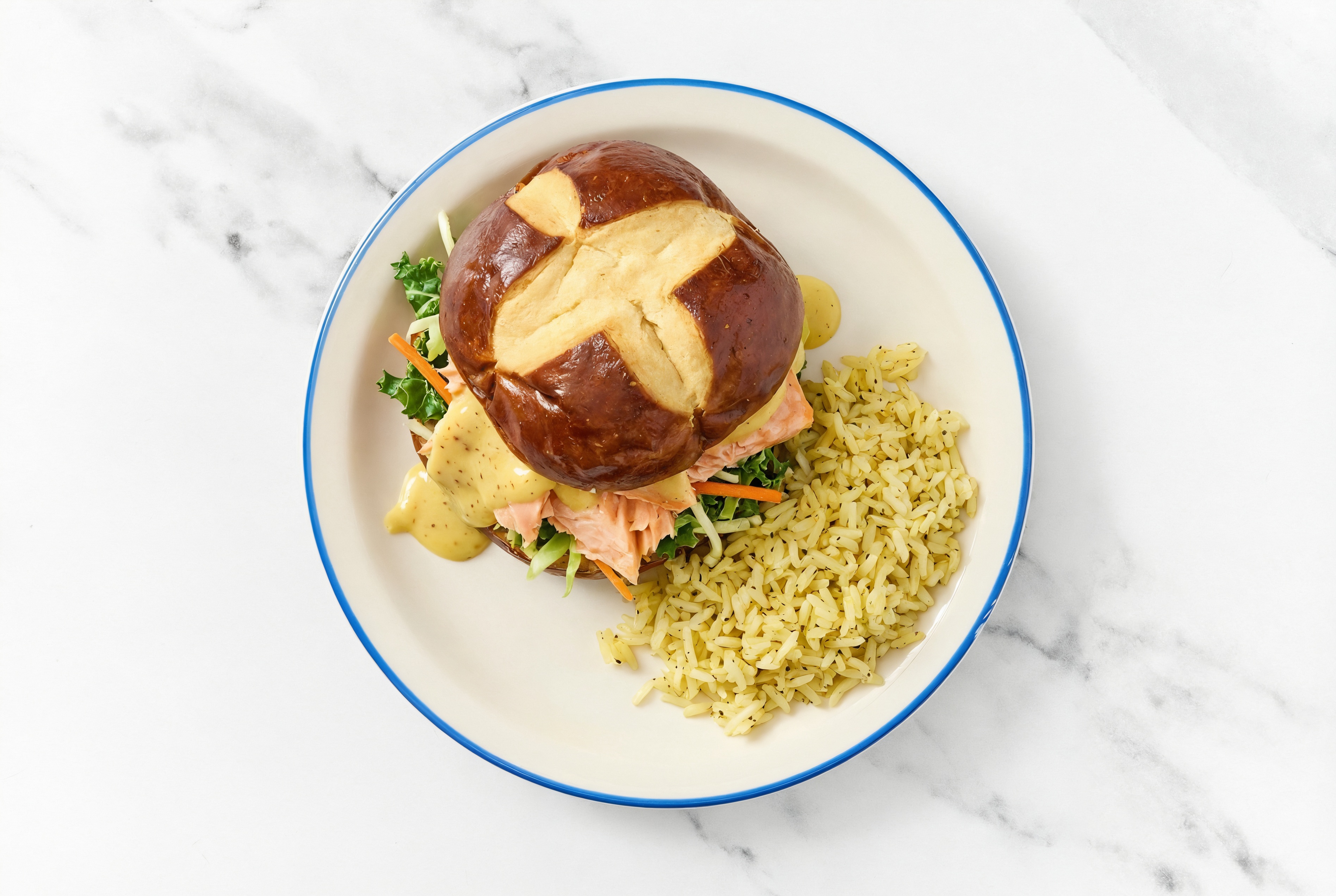 Honey Mustard Salmon Sandwich on Pretzel Bun with Superblend + Jasmine Rice