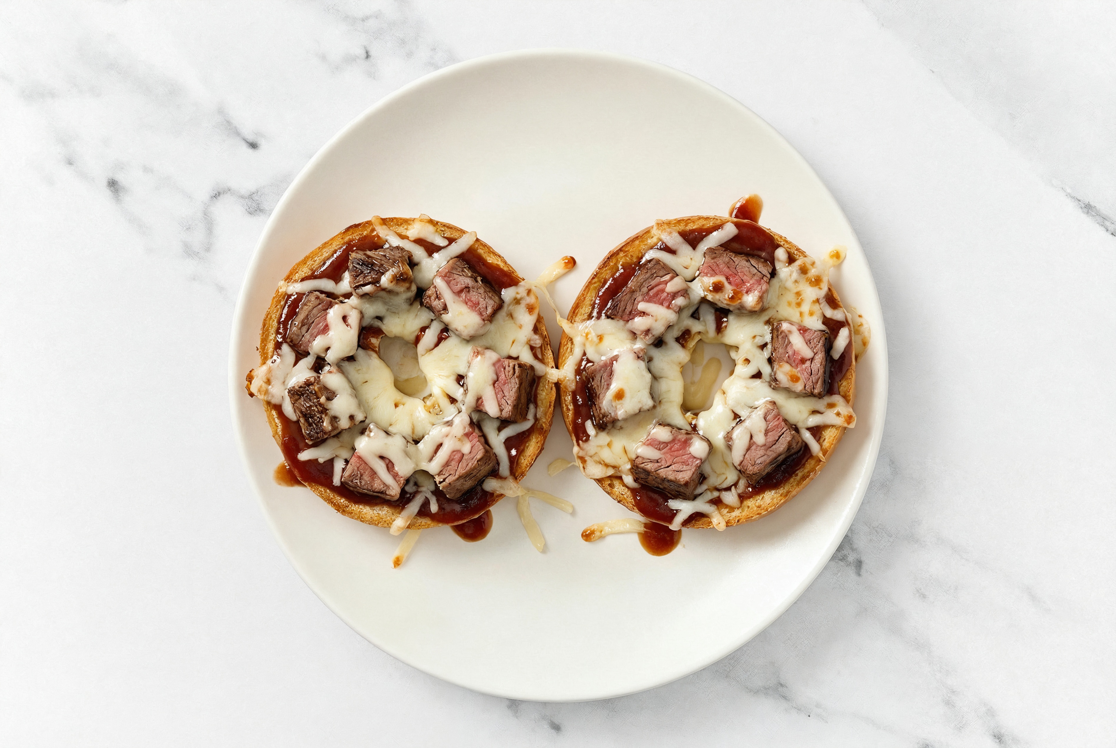 Herby BBQ Sirloin Pizza Gluten-Free Plain Bagels