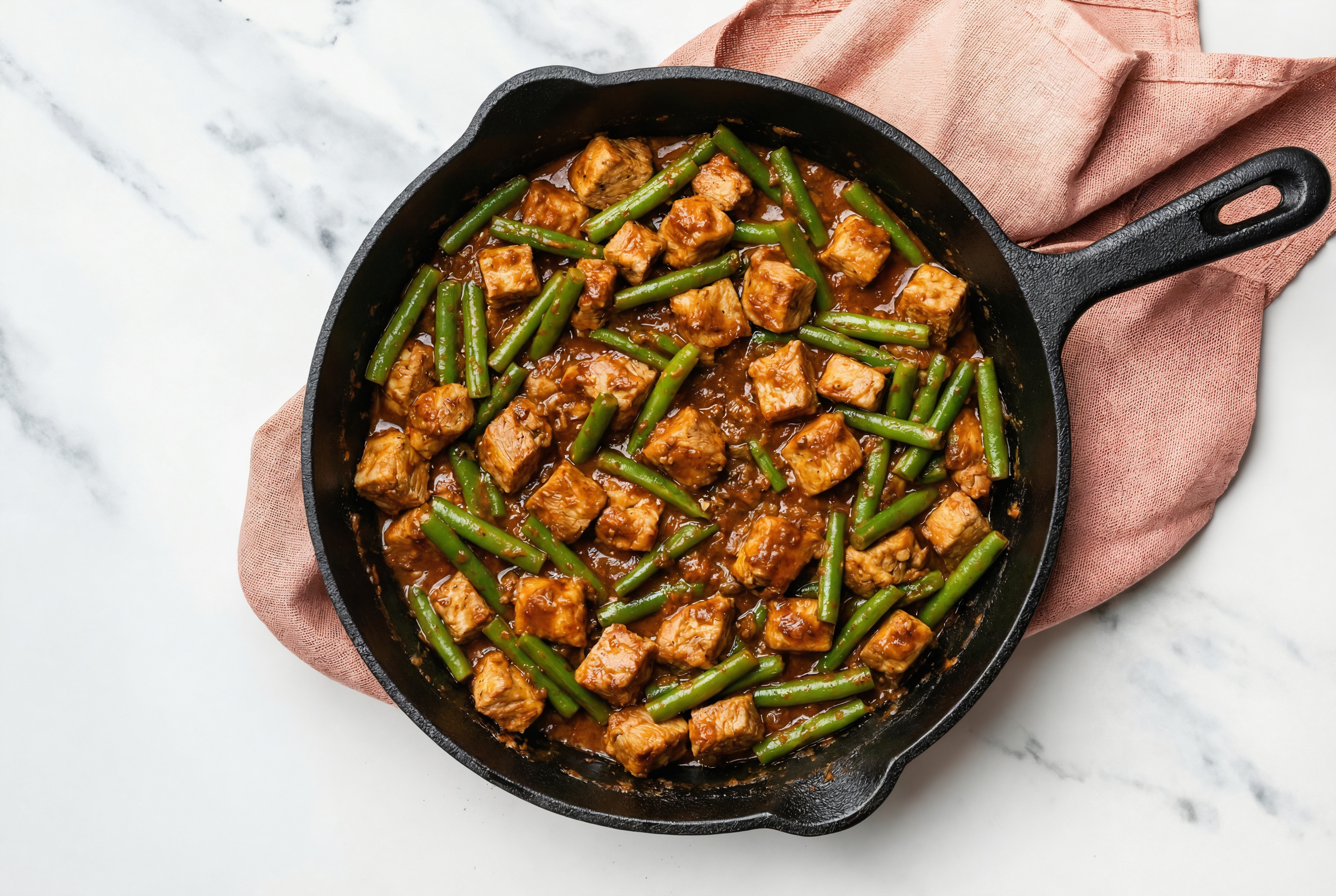 Spicy Vindaloo Grilled Pork Tenderloin Stir-Fry with Green Beans