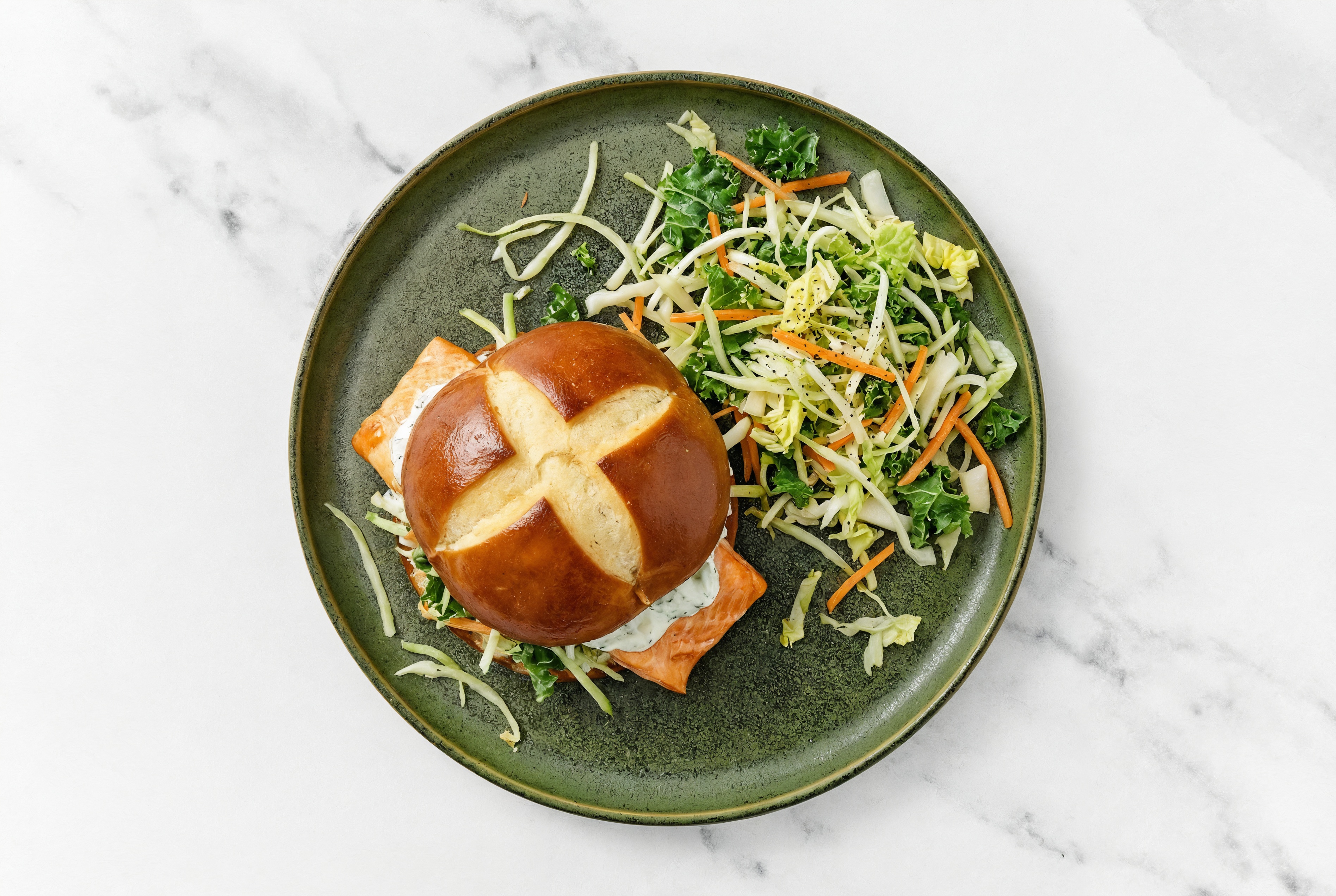Tzatziki Salmon Sandwich on Pretzel Bun with Superblend