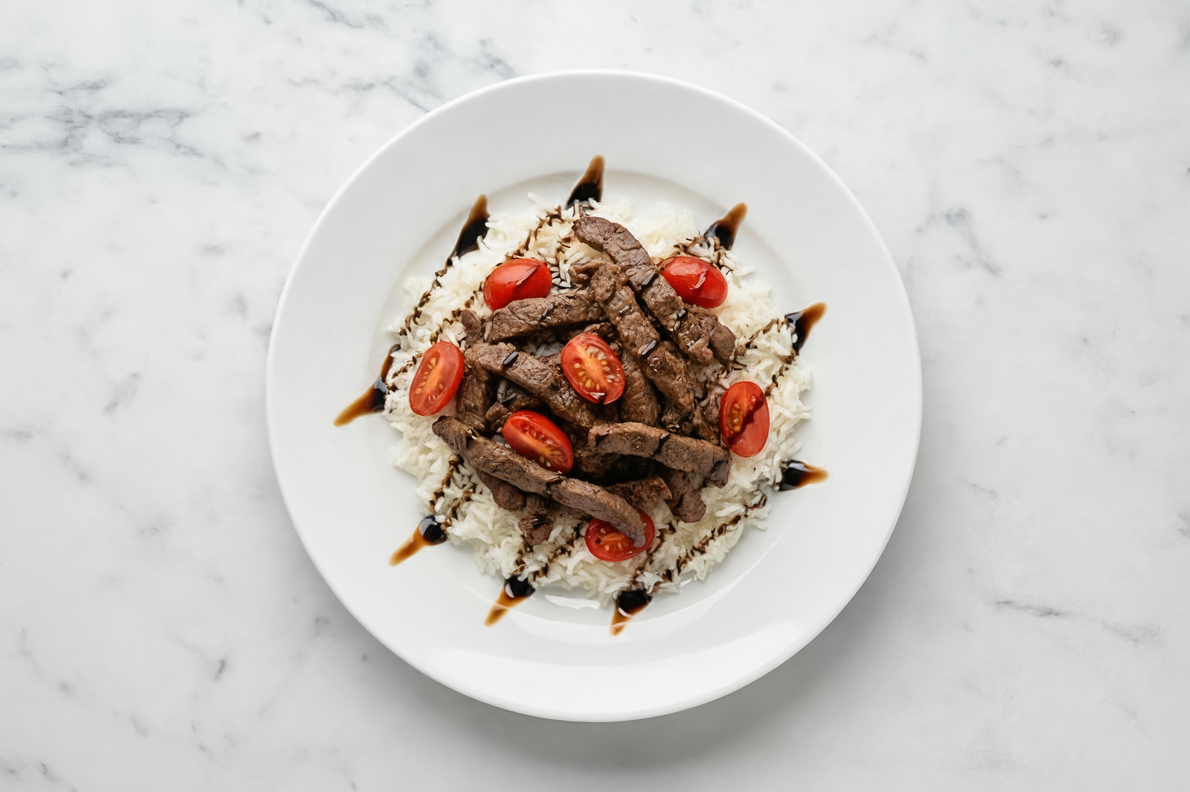Balsamic Beef Strips with Balsamic Glazed Tomatoes + White Rice