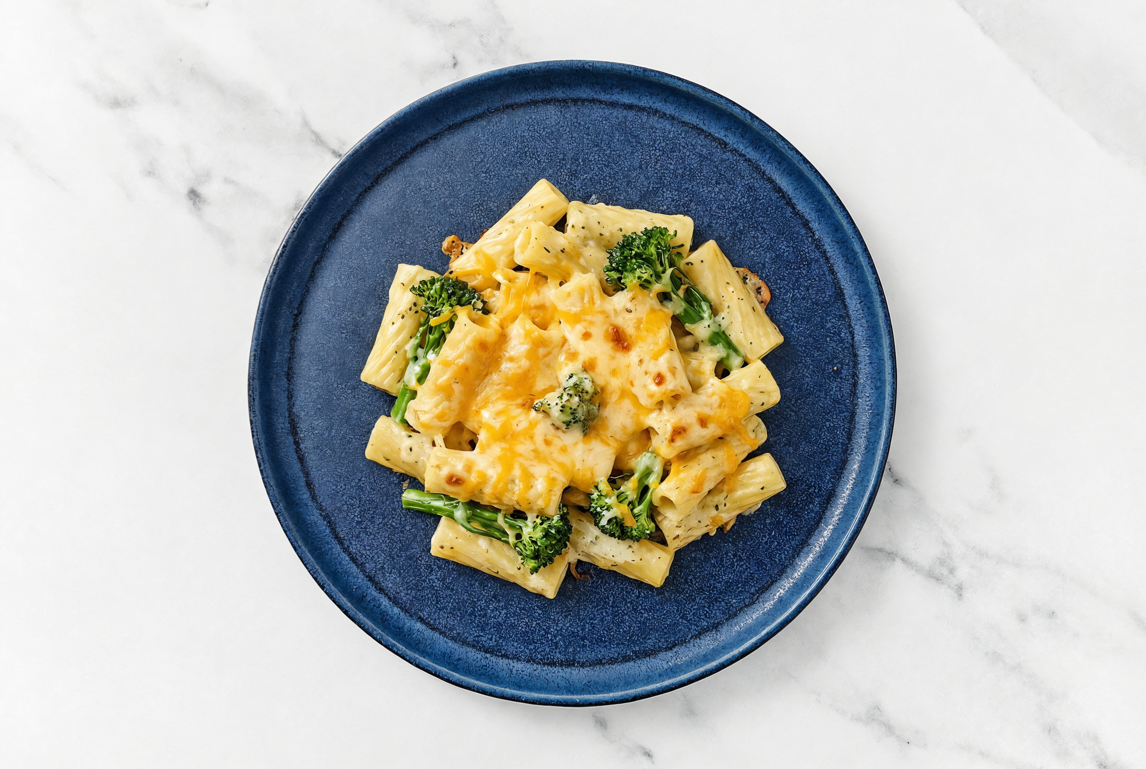 Broccoli Cheddar Baked Mac 'n Cheese
