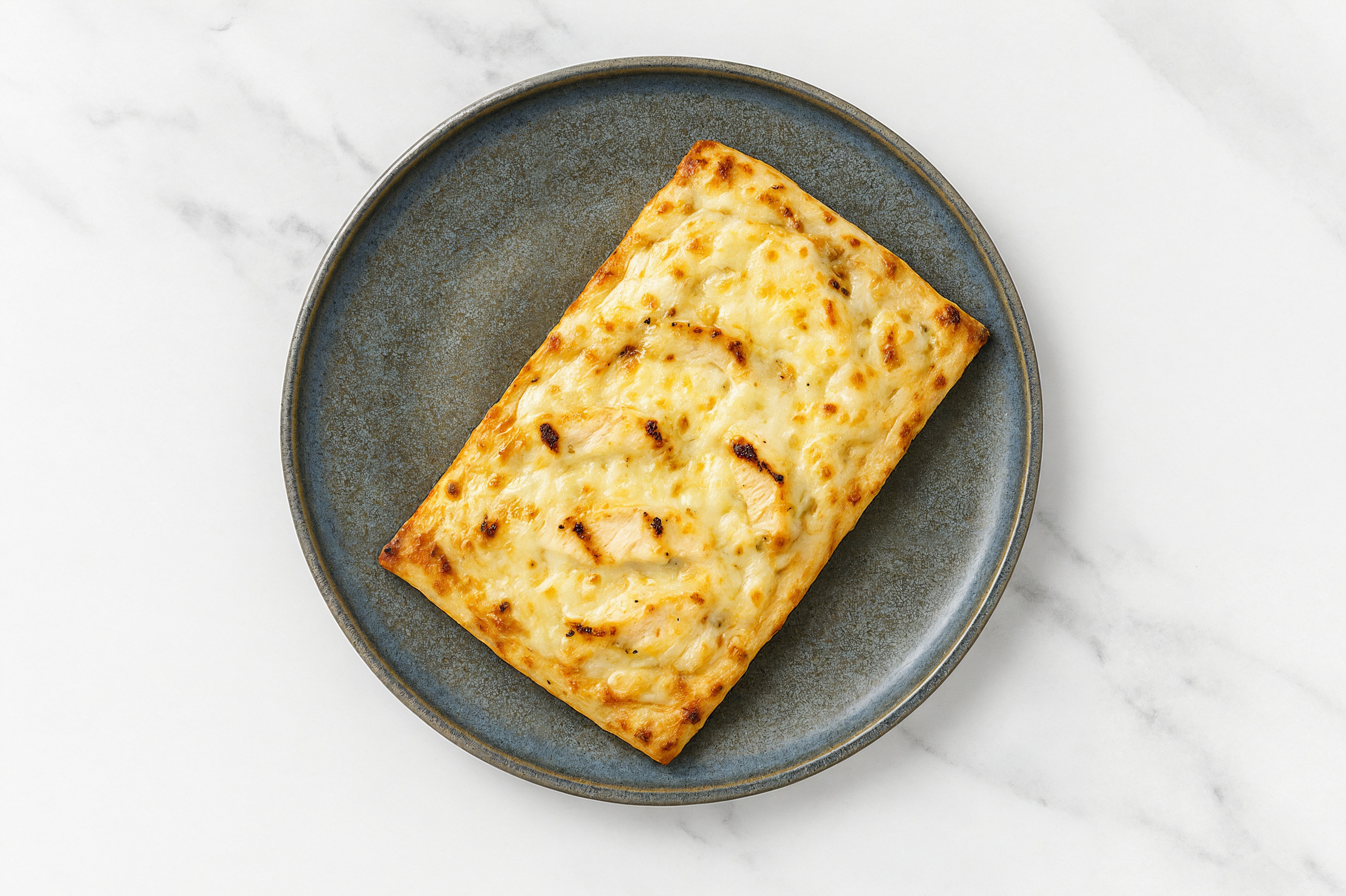 Cheesy Grilled Chicken Wood Pizza Crusts