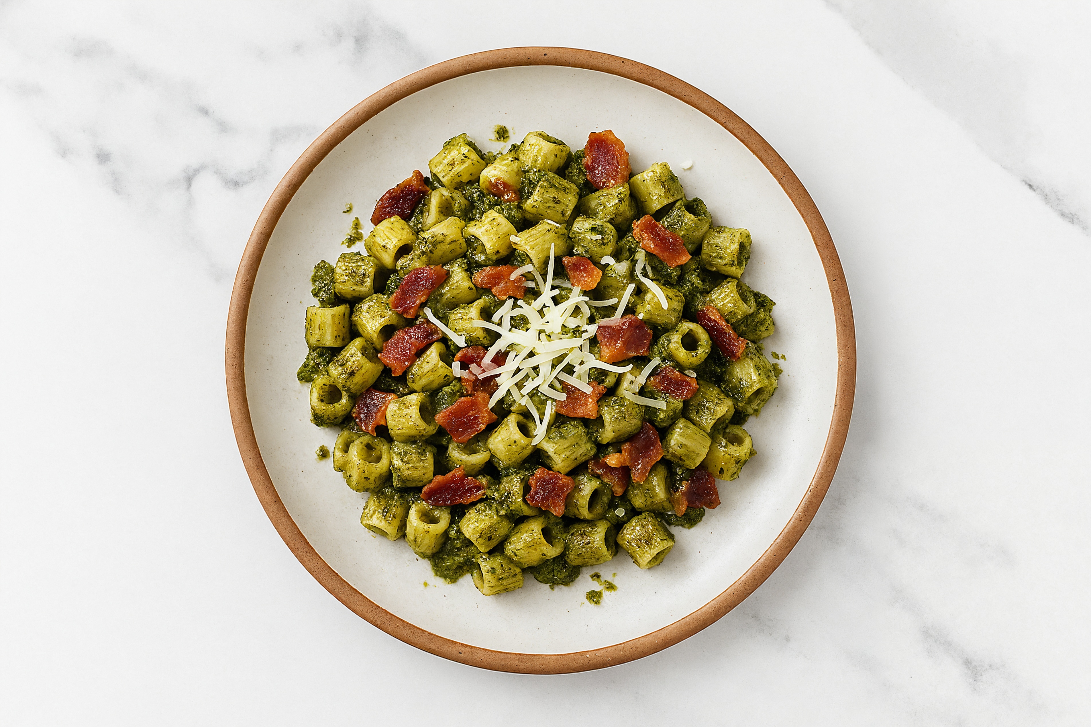 Spinach Pesto Tubetti with Smoked Bacon & Mozzarella