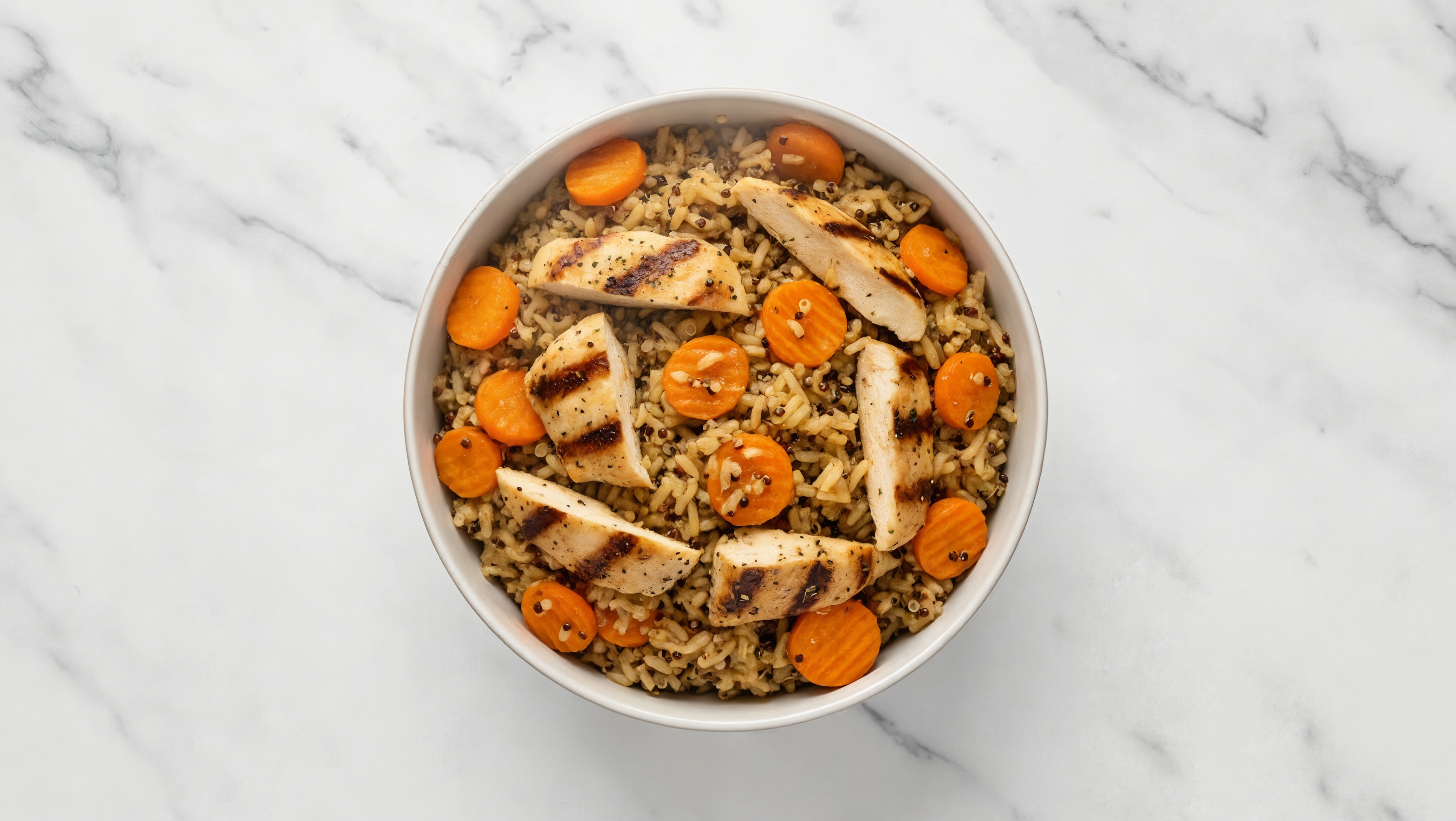 Chicken Garlic Quinoa Bowl