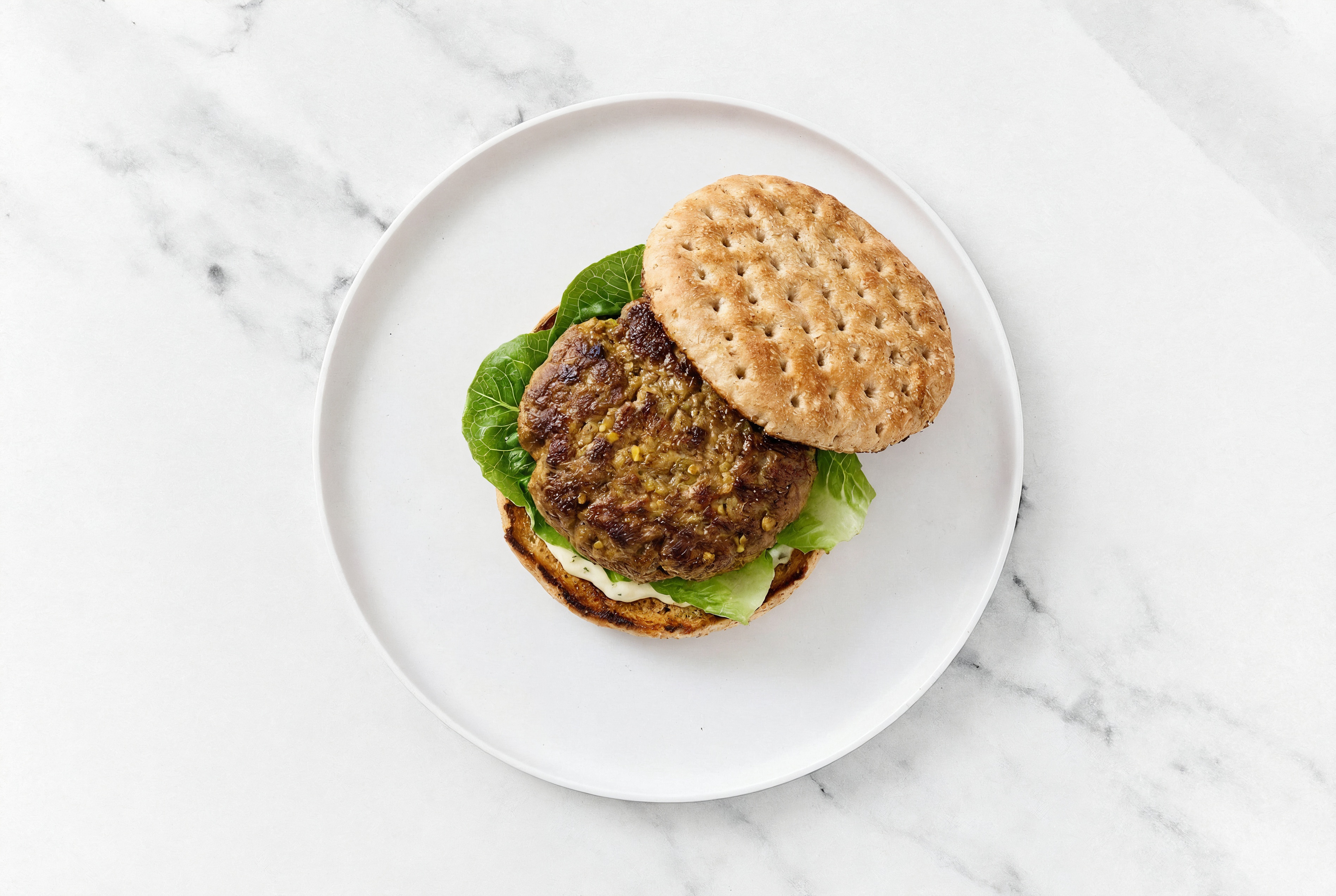 Herby Tandoori Italian-Style Ground Beef Burger with Garlic Sauce