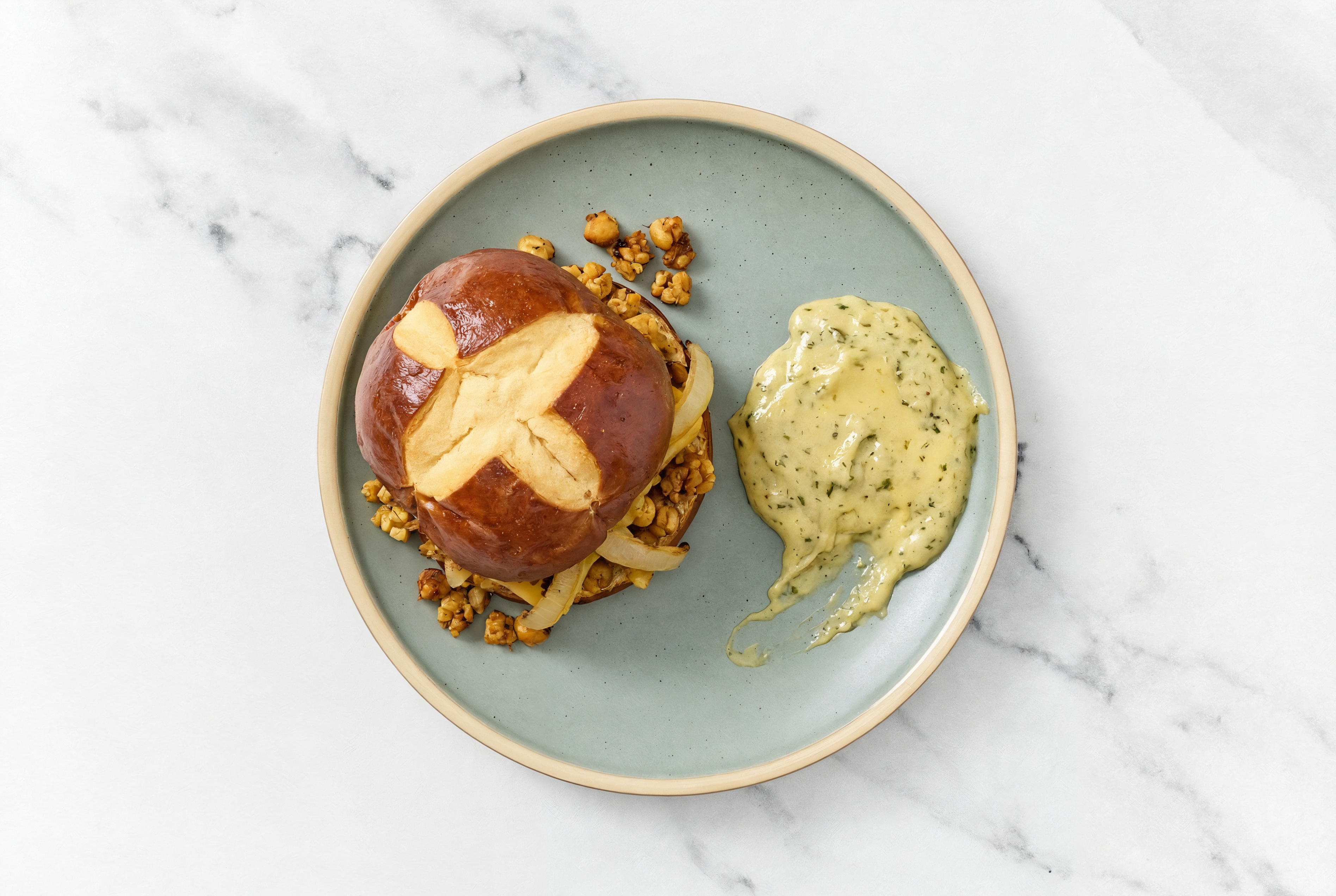 Plant-Based "Tempeh + Cheddar" Sandwich