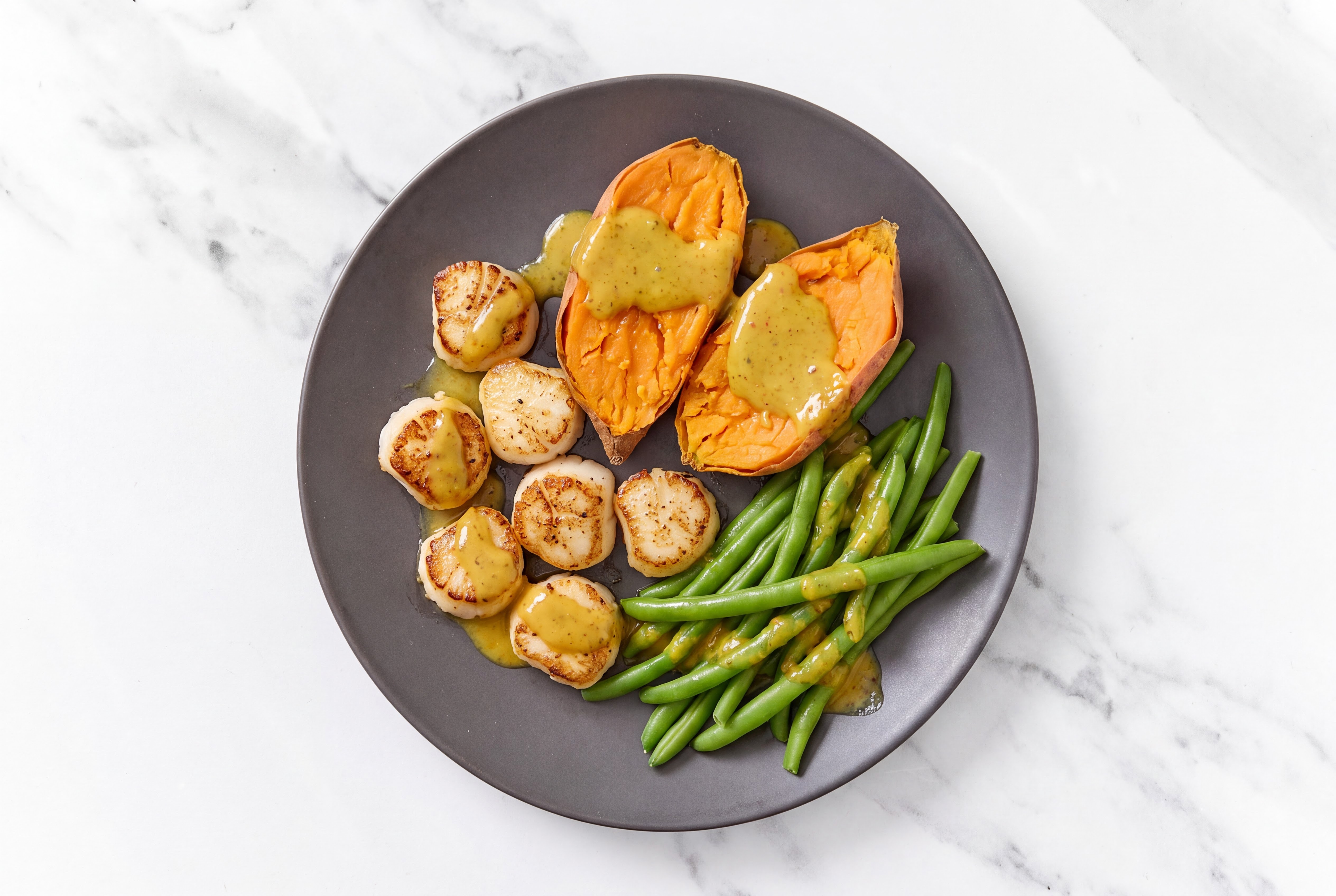 Curry Jumbo Scallops with Sweet Potato & Green Beans