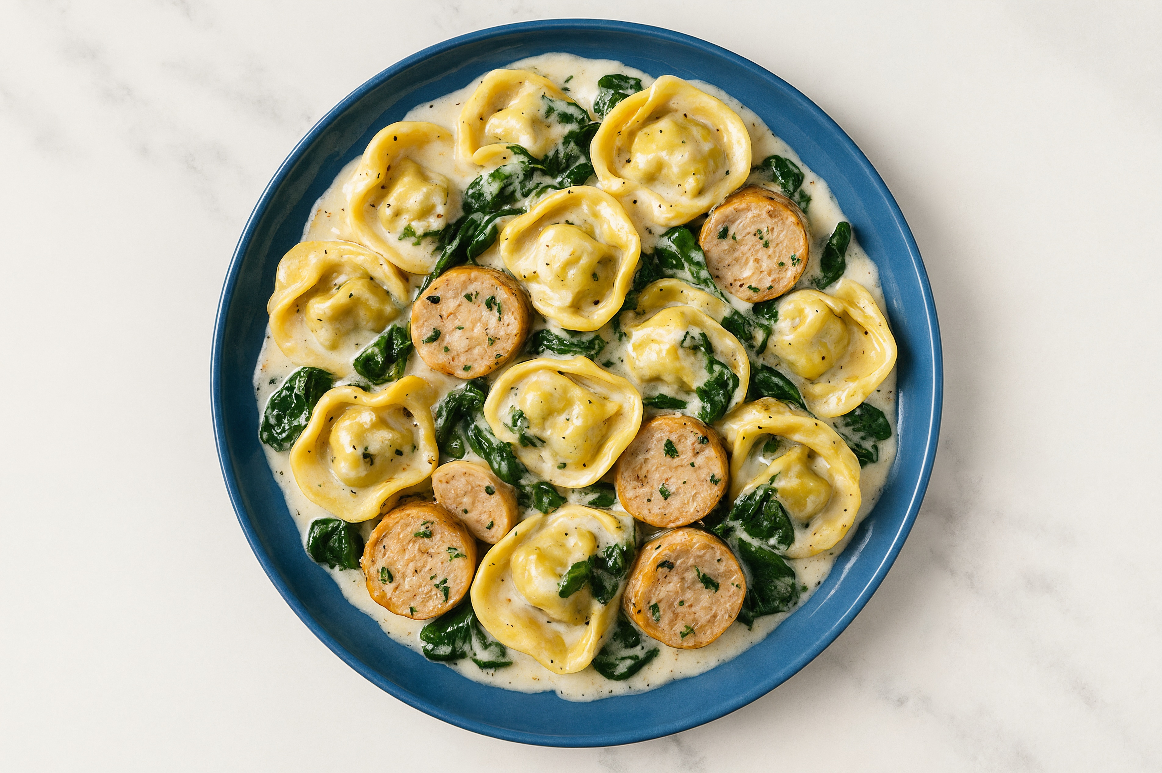 Alfredo Tortellini with Garlic Chicken & Spinach