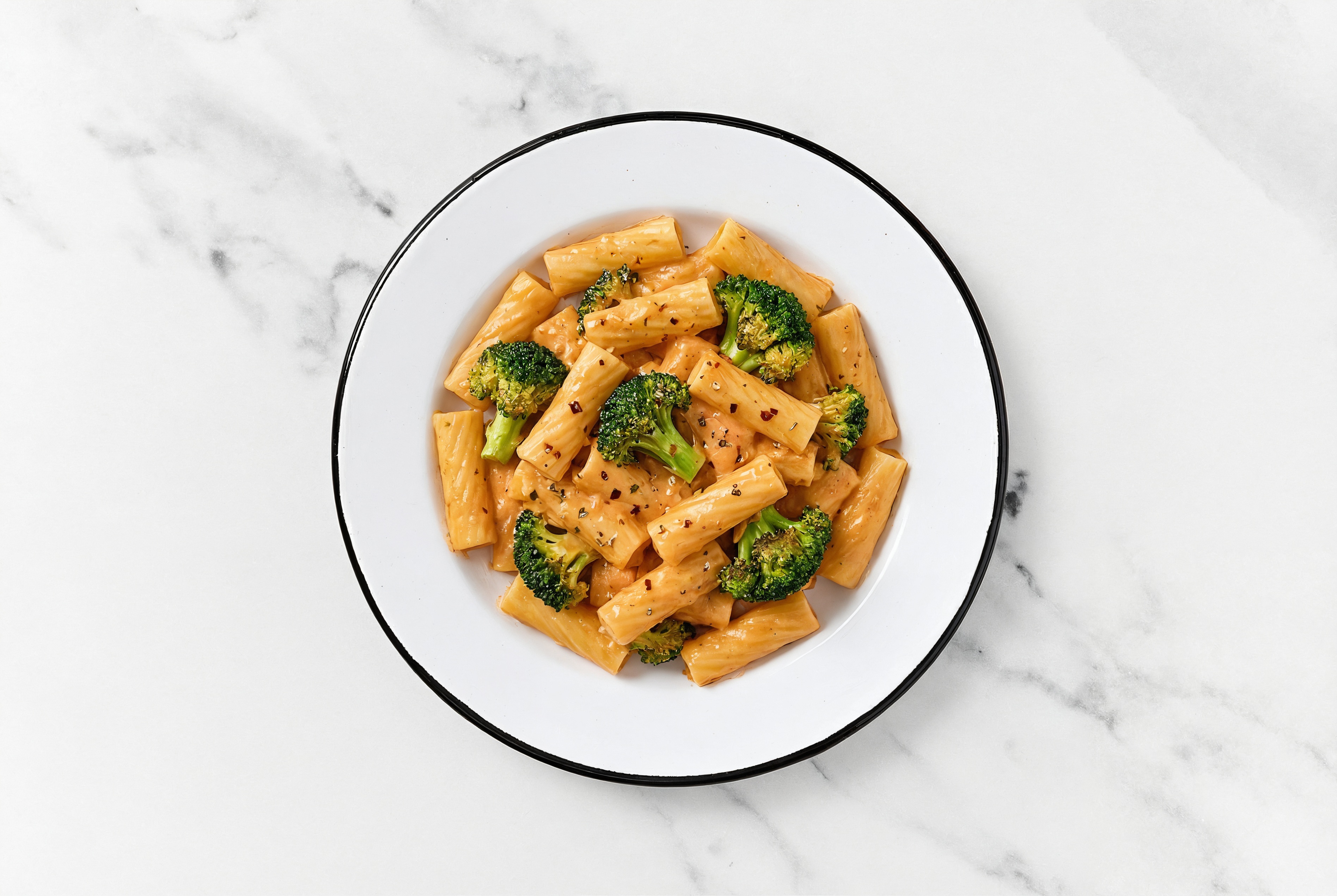 Vodka Sauce Rigatoni with Organic Broccoli