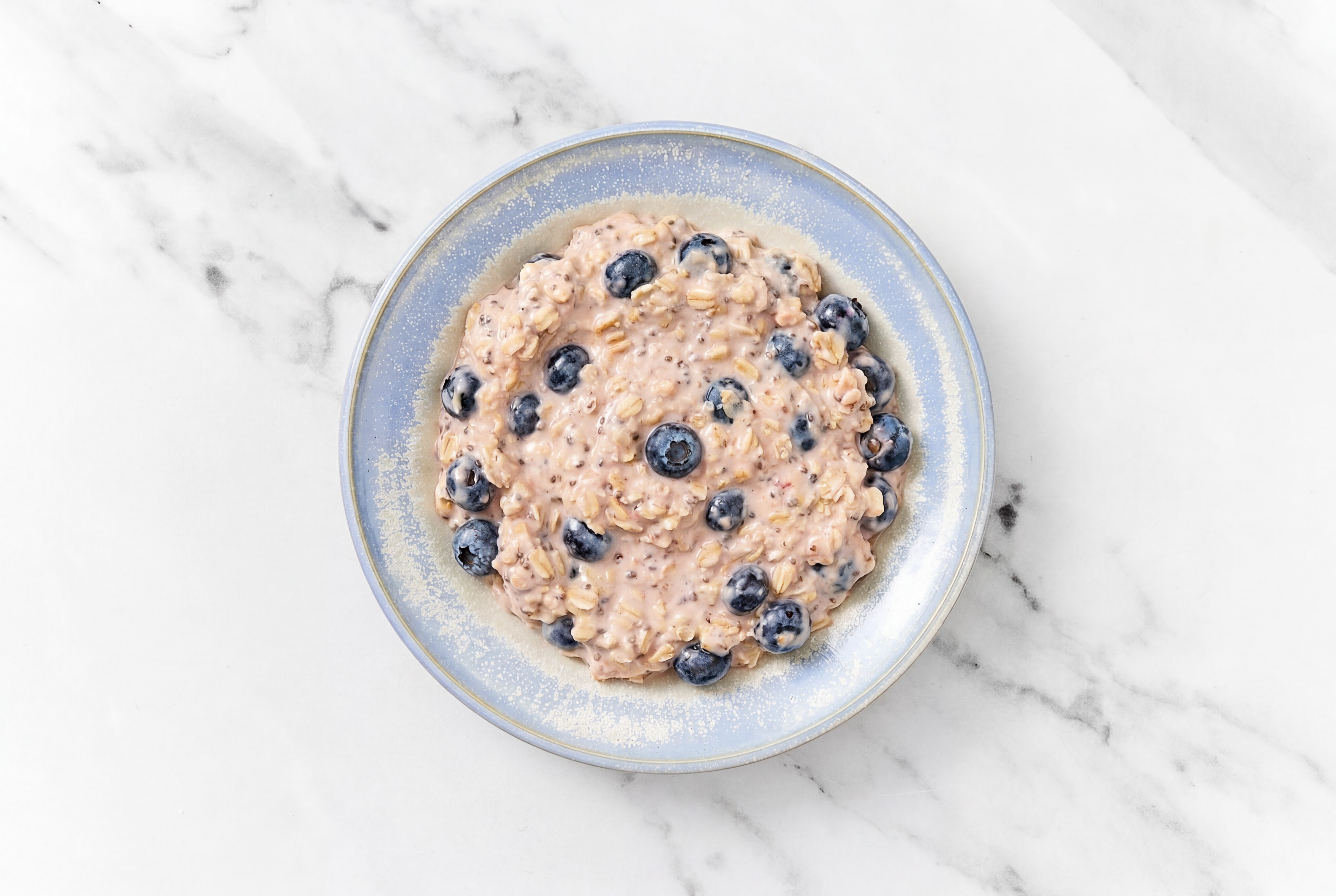 Overnight Oats with Organic Blueberries