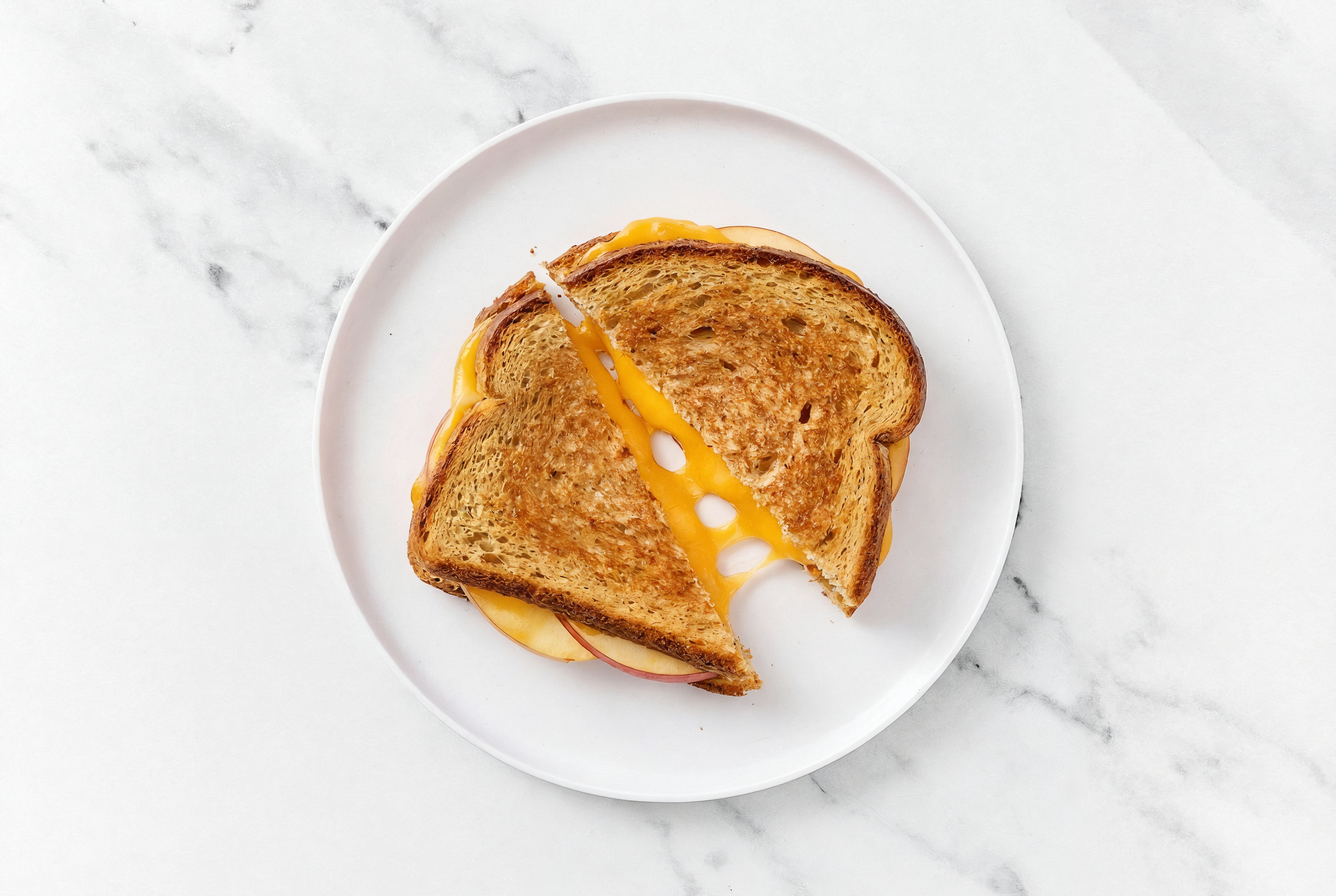 Sharp Cheddar Apple Grilled Cheese