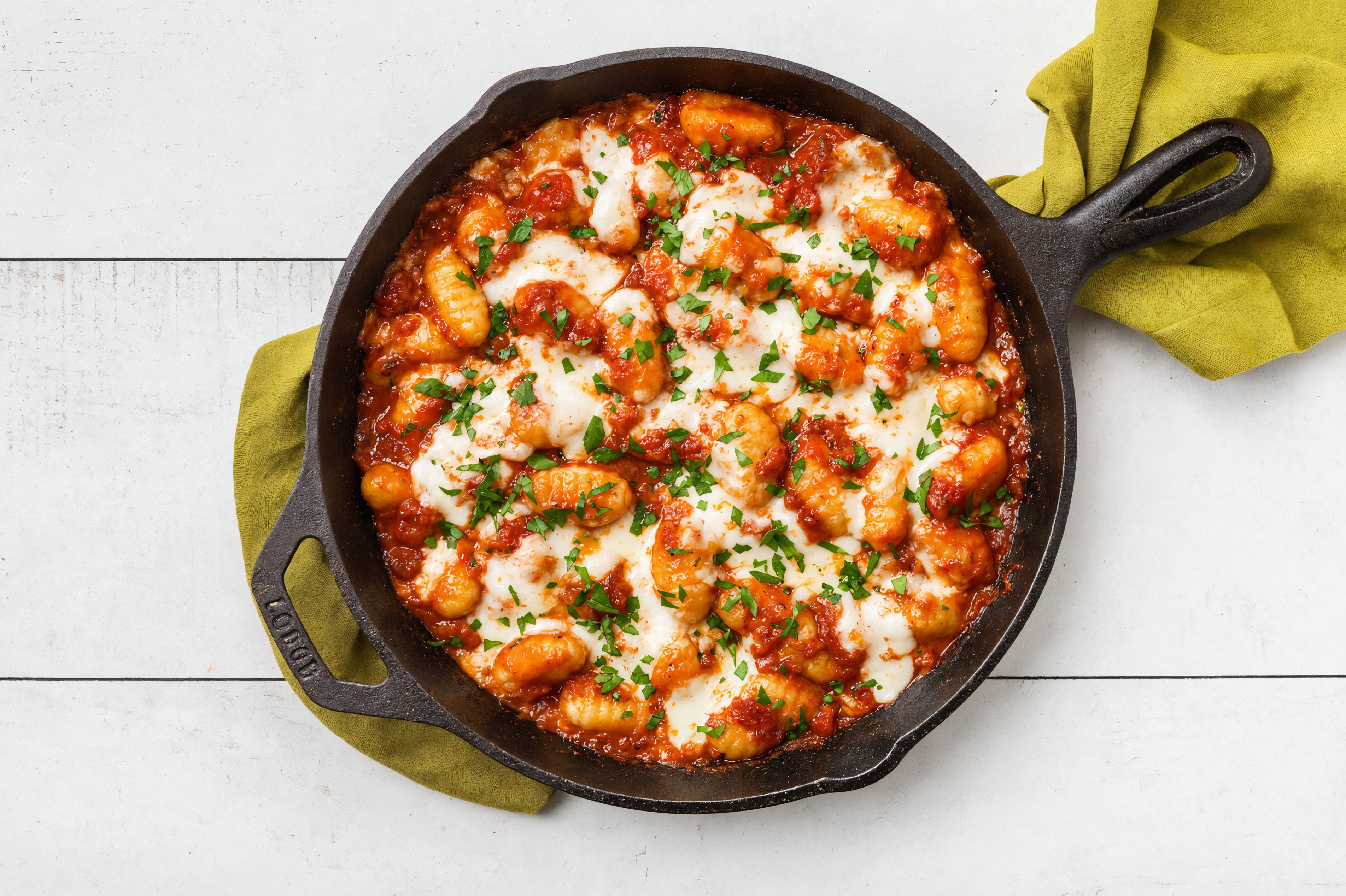 Cheesy Marinara Gnocchi Skillet with Mozzarella Ball