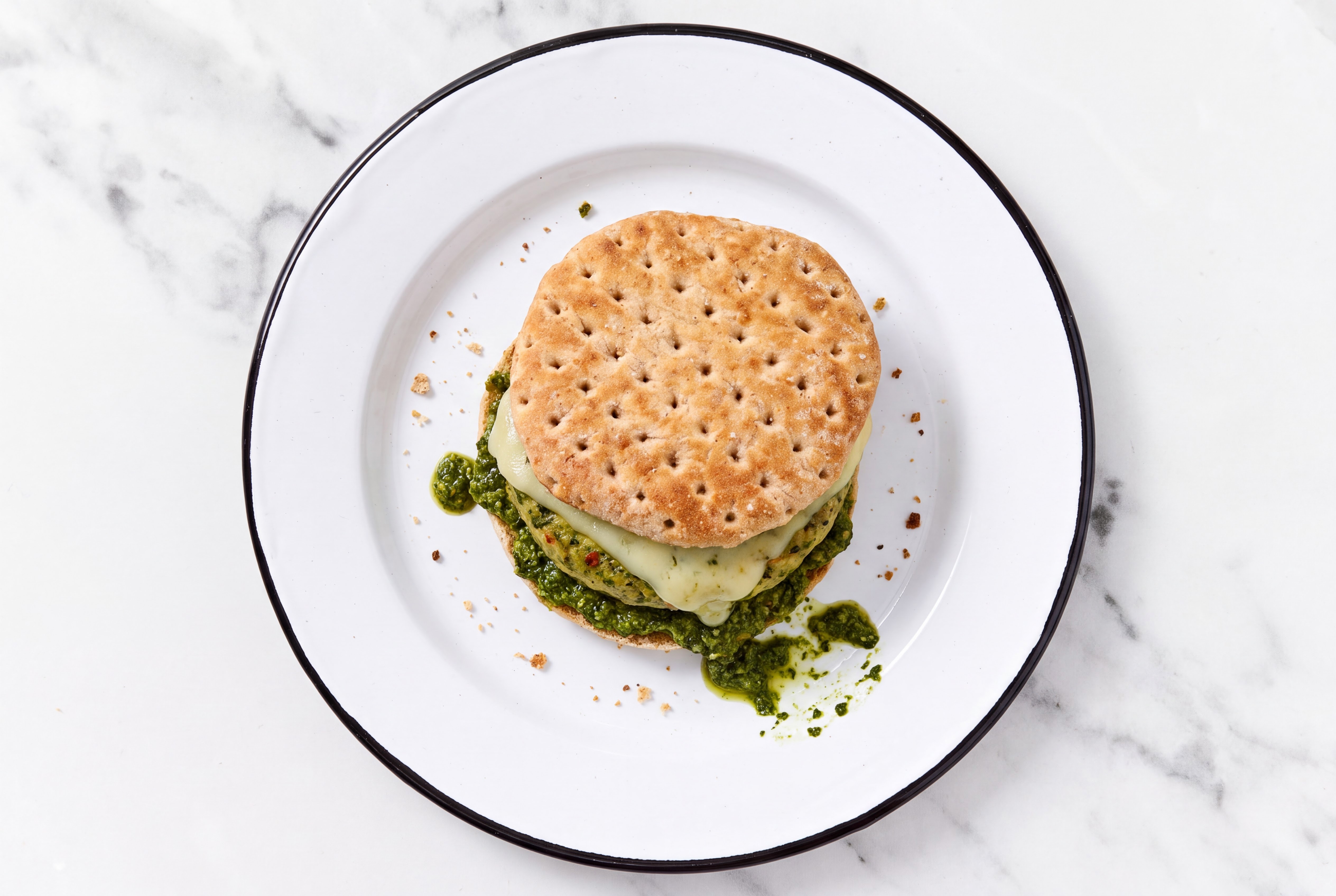 Garlic Turkey Burger on Multigrain with Spinach Pesto & Havarti