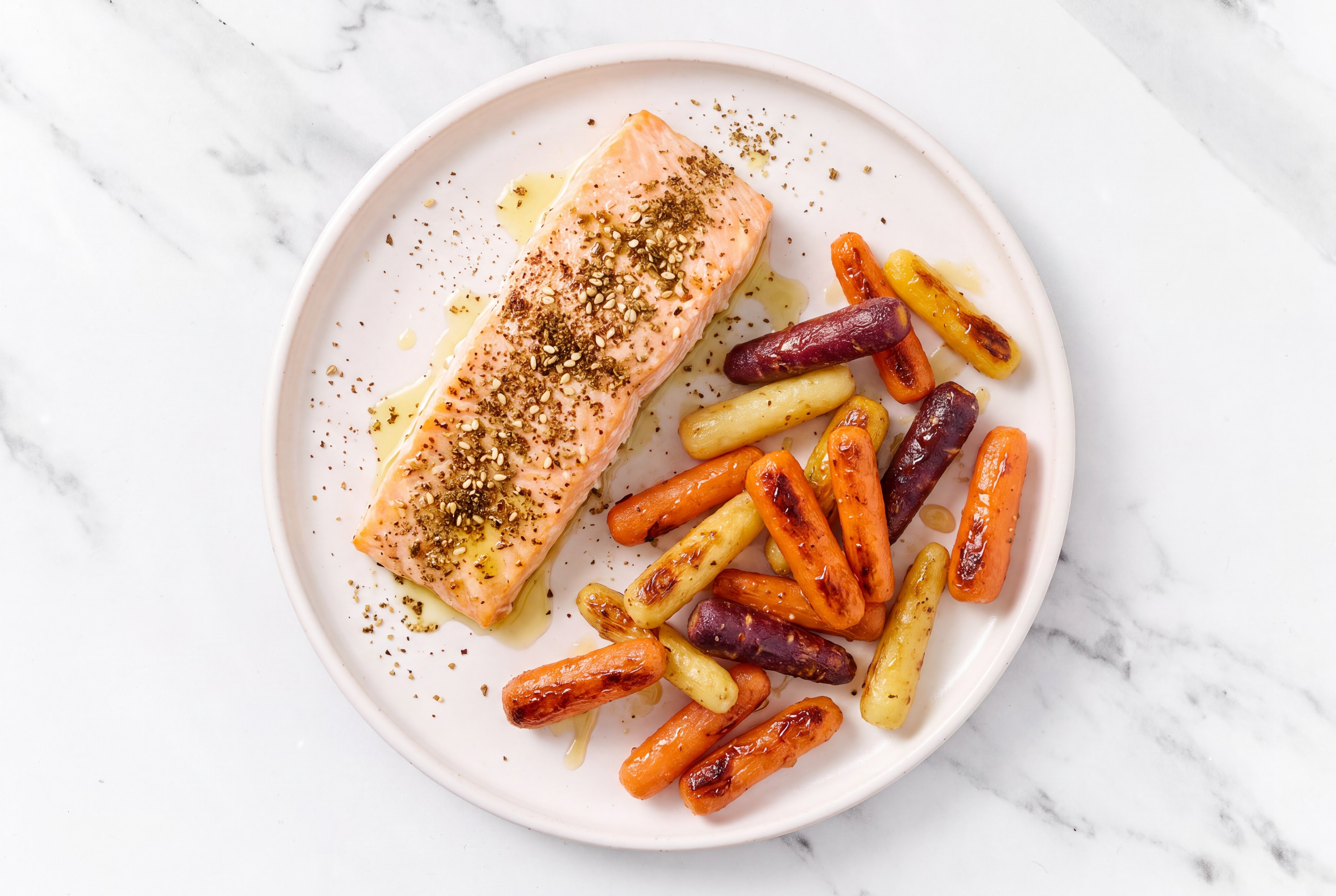 Za'atar Roasted Salmon + Spiced Honey Glazed Carrots | Hungryroot