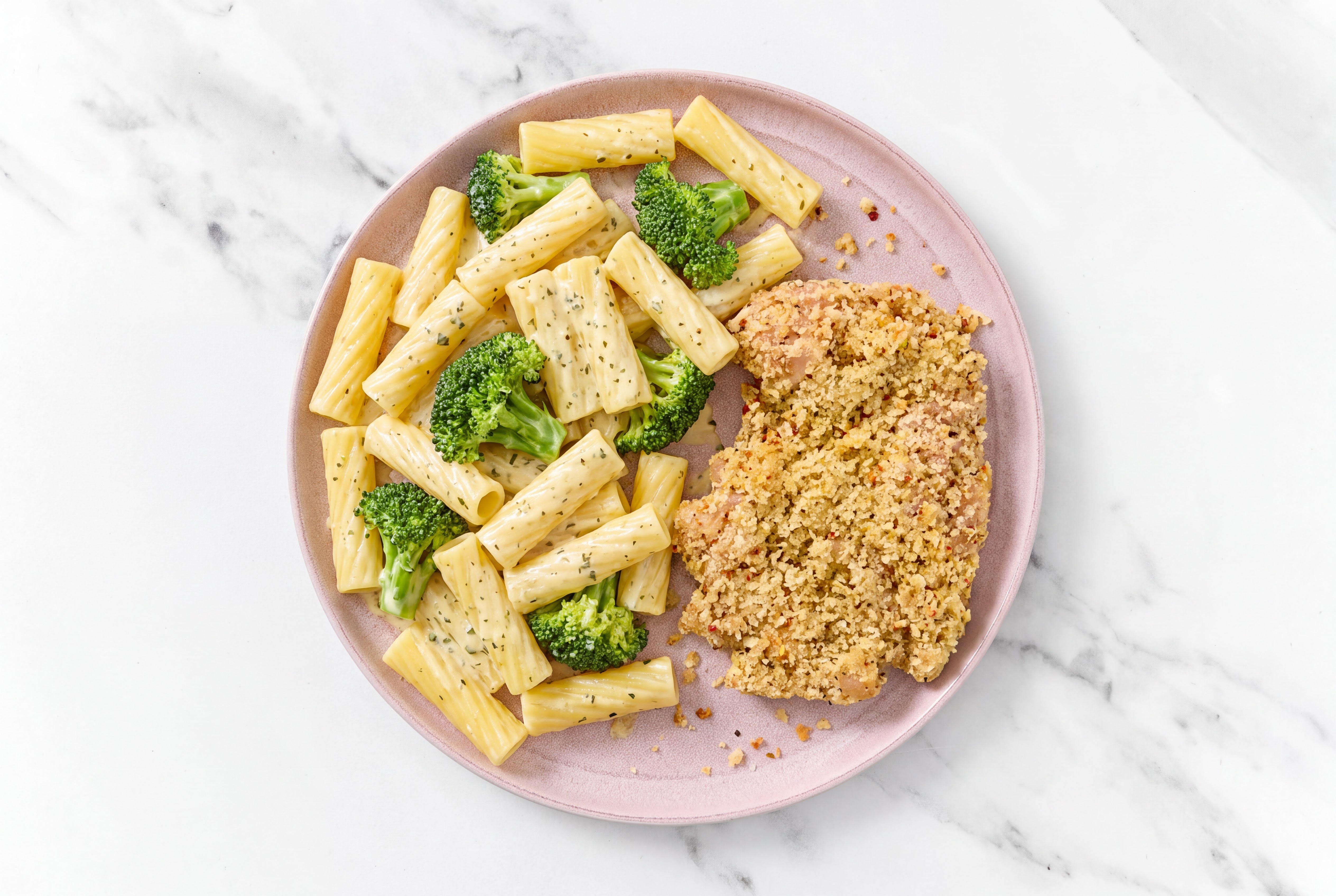 Crispy Garlic Chicken over Creamy Rigatoni with Broccoli
