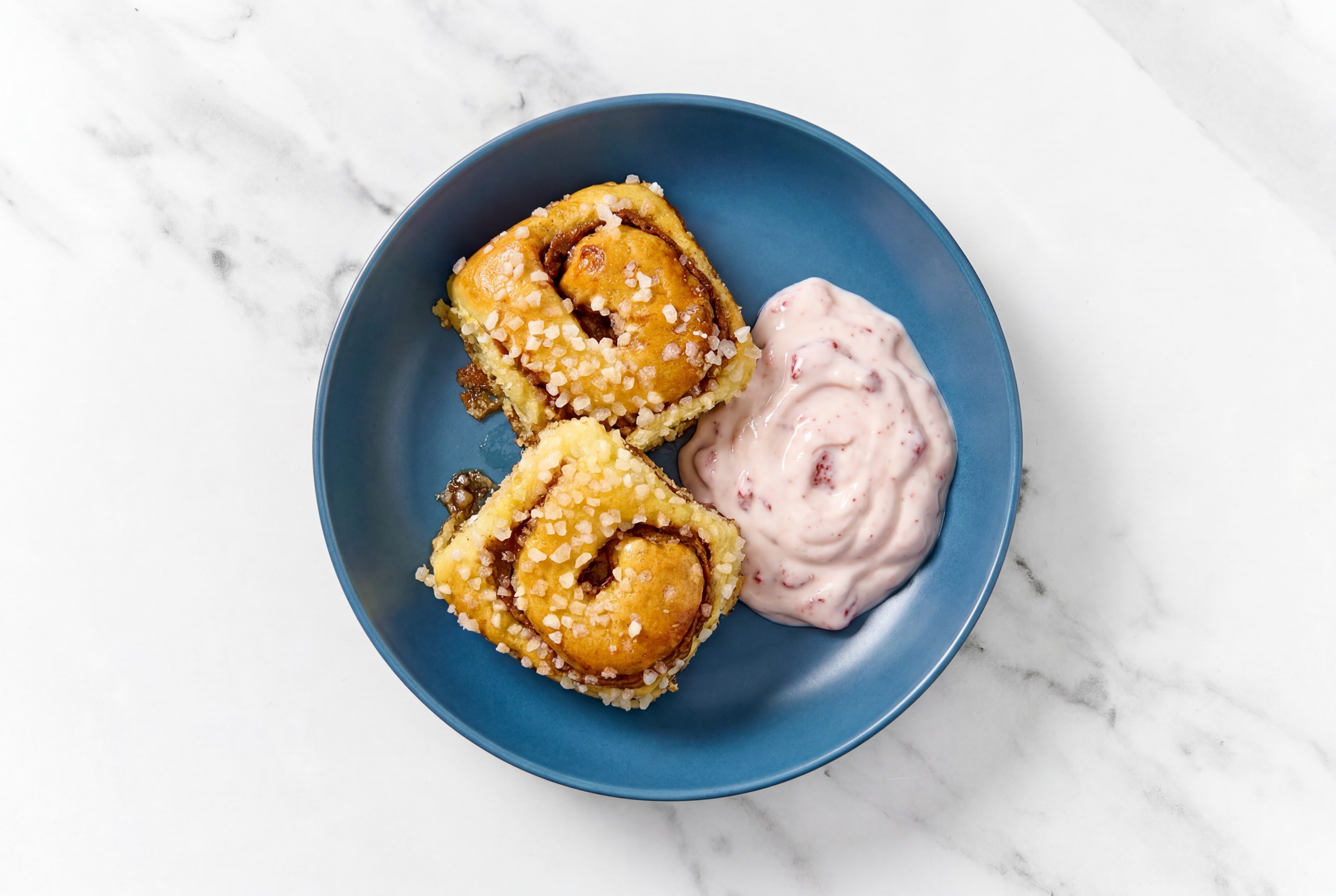 Cinnamon Brioche Rolls & Strawberry Yogurt