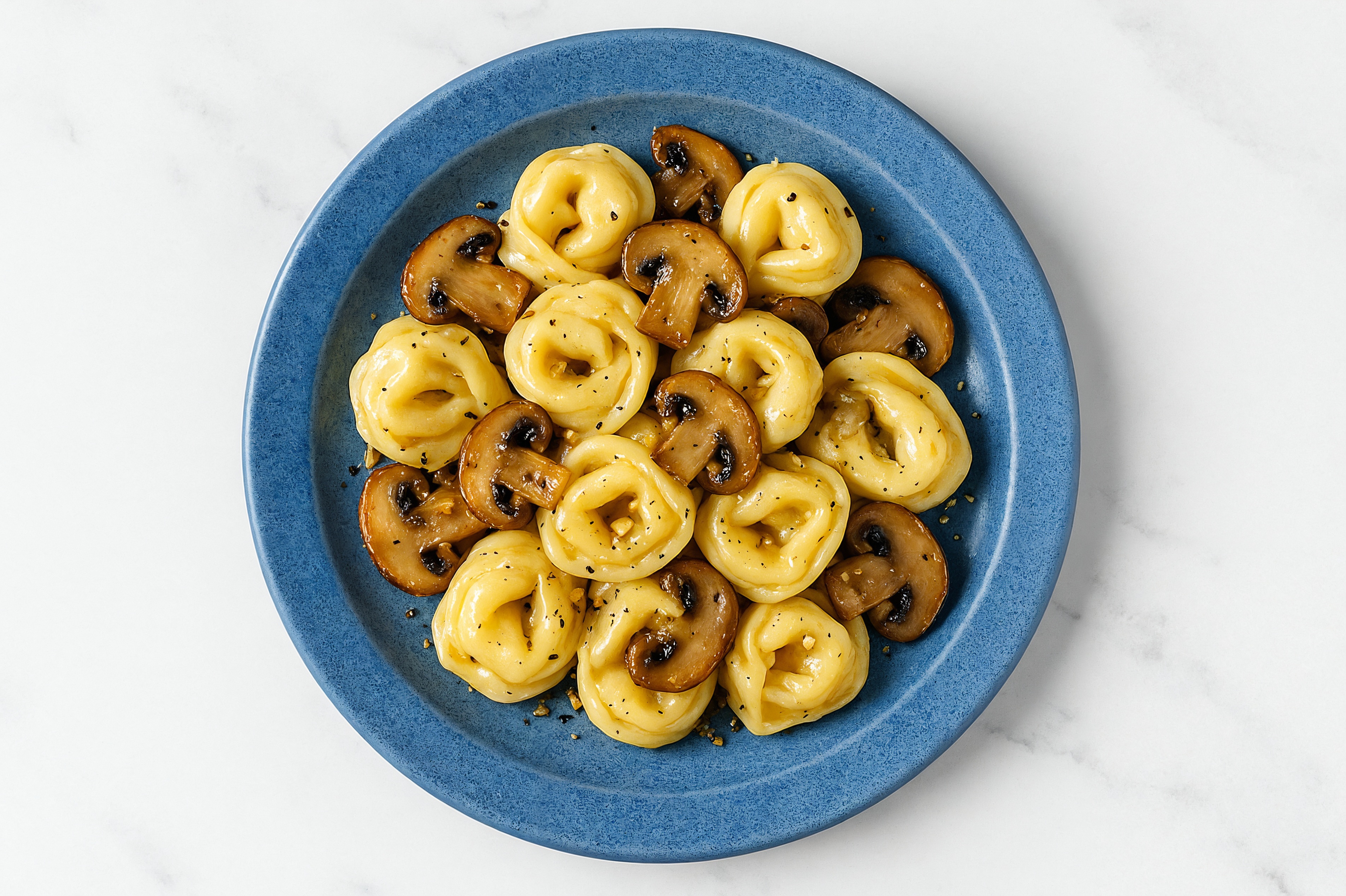 Vegan Garlic Butter Mushroom Tortelloni