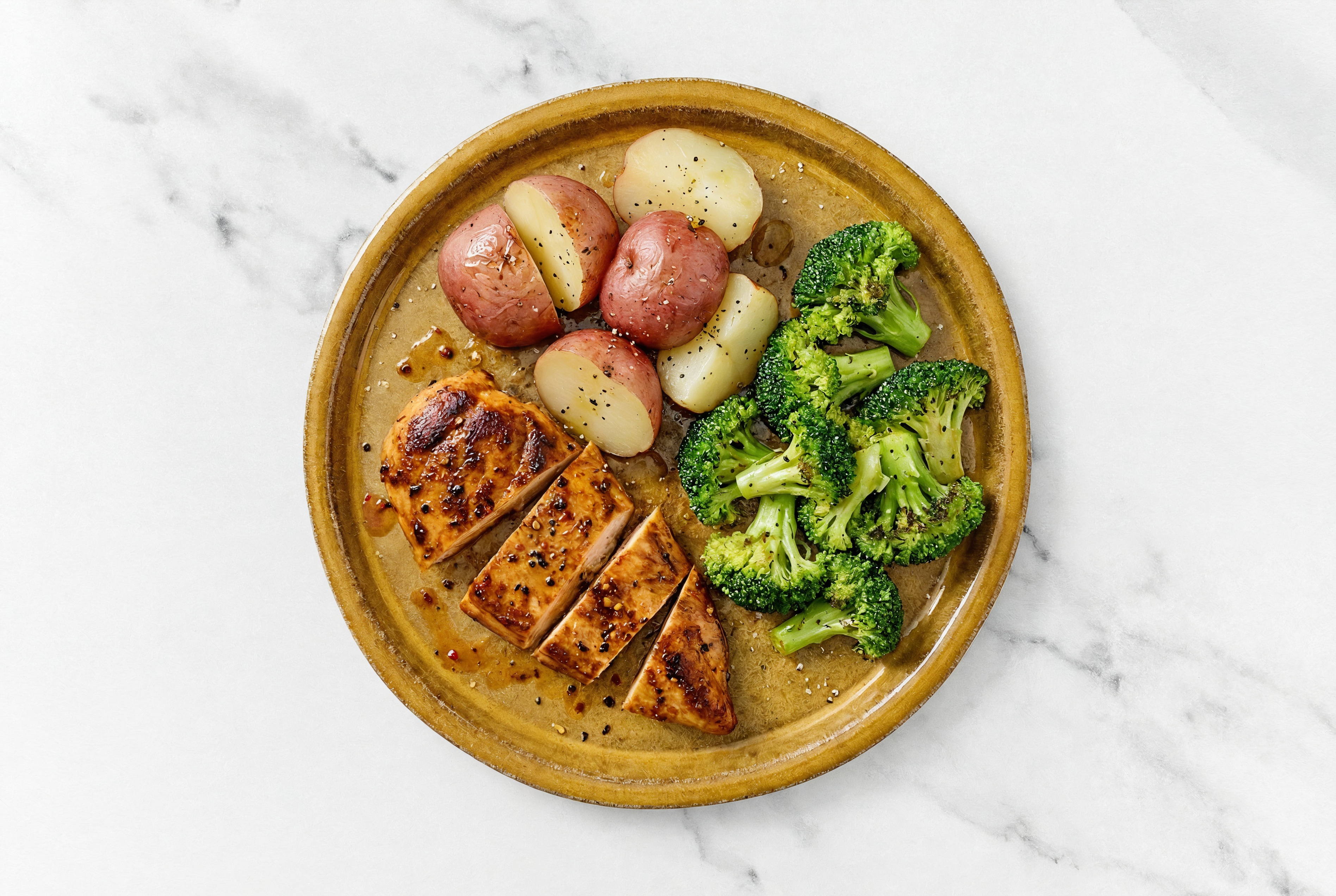 Chicken Breast with Broccoli + Red Potatoes