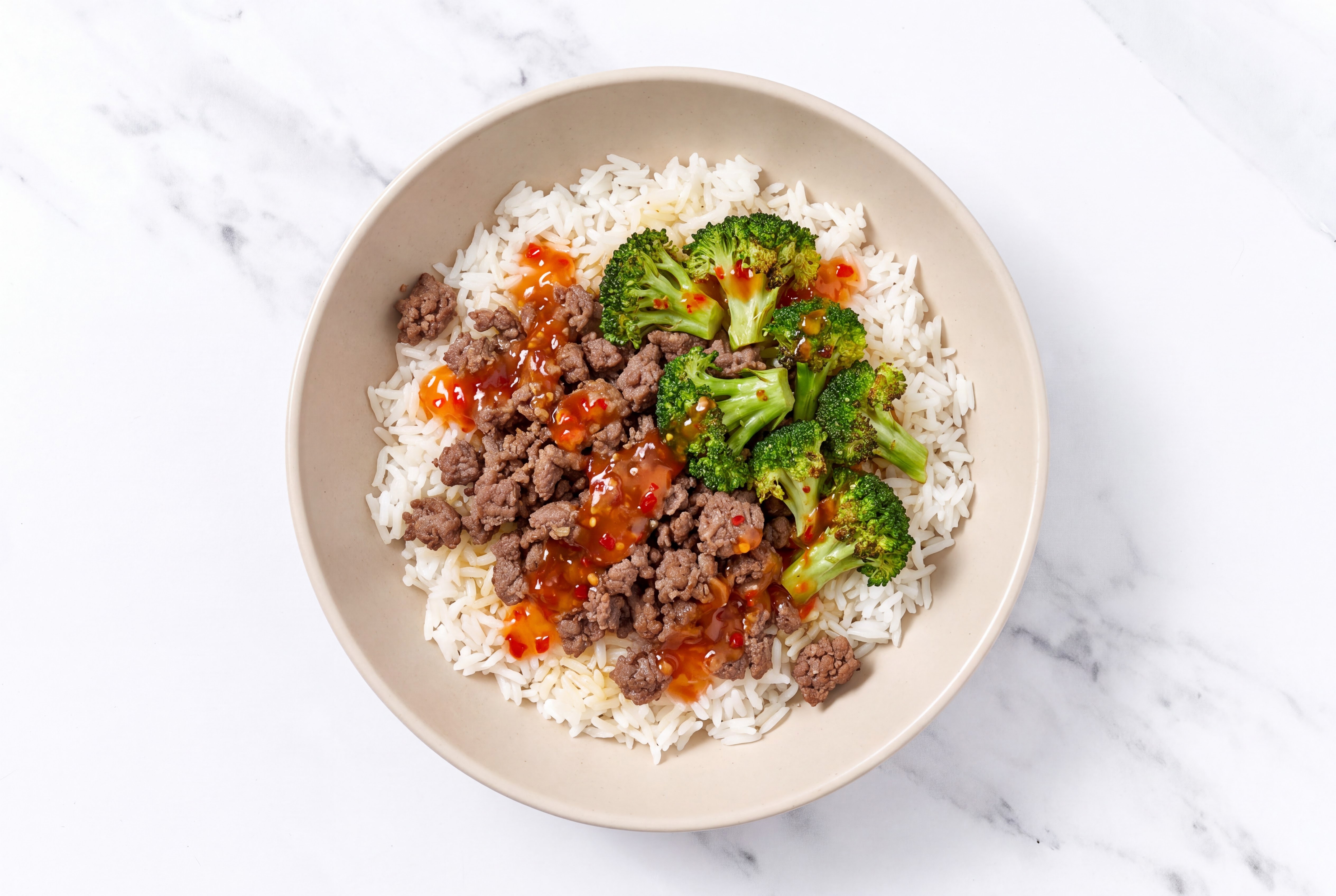 Sweet Chili 93/7 Lean Ground Beef + Garlic Rice Bowl