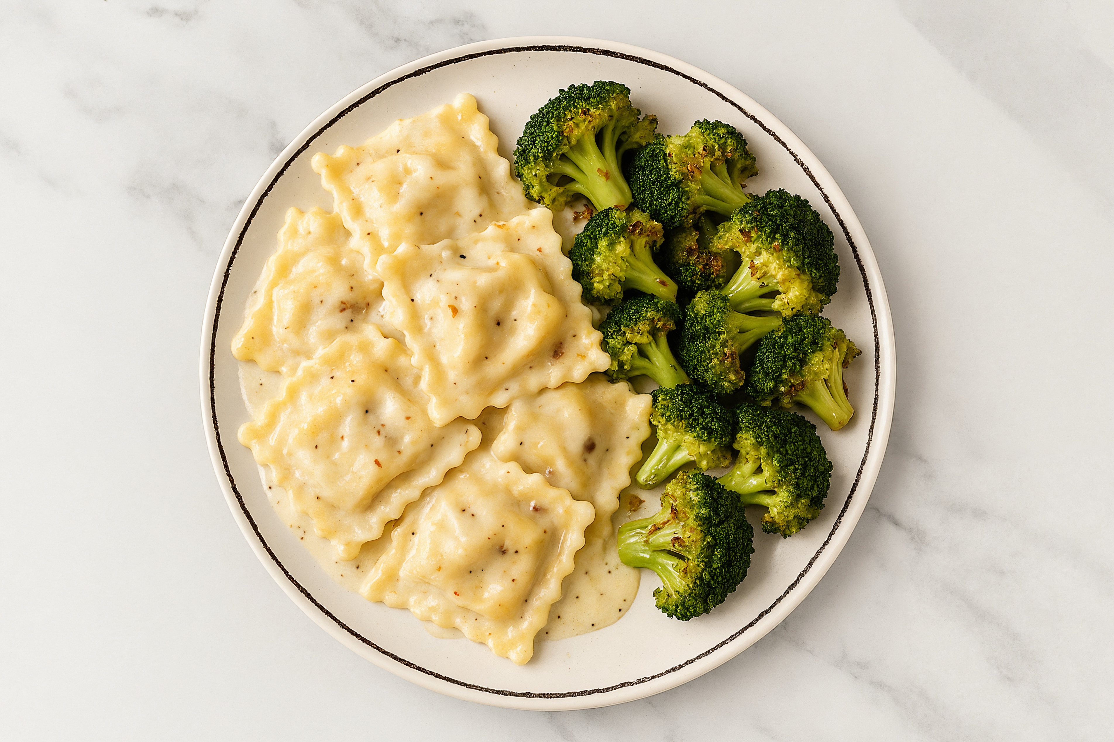Alfredo Beef Ravioli + Organic Broccoli