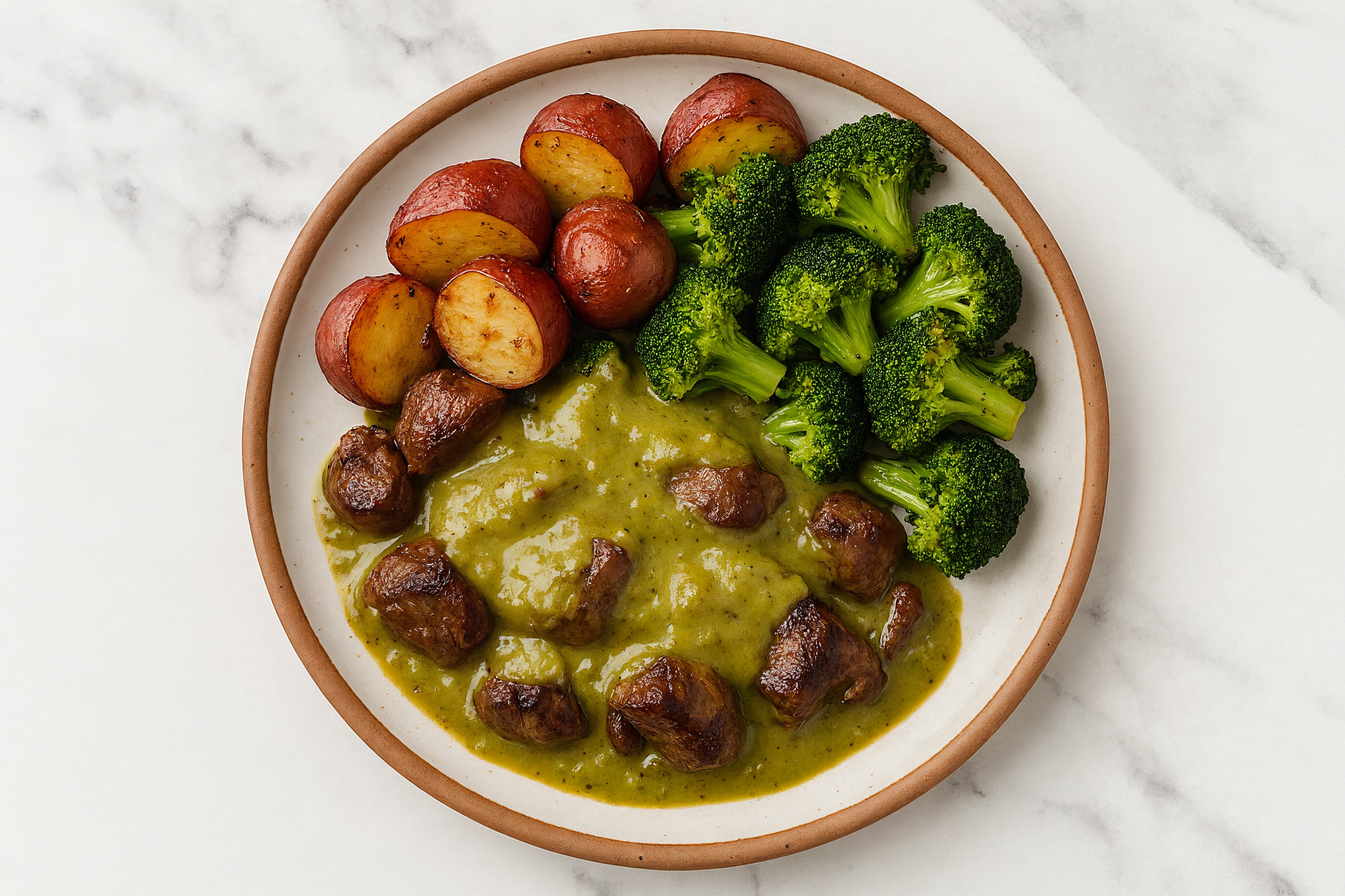 Green Chile Seared Lamb with Red Potatoes & Broccoli