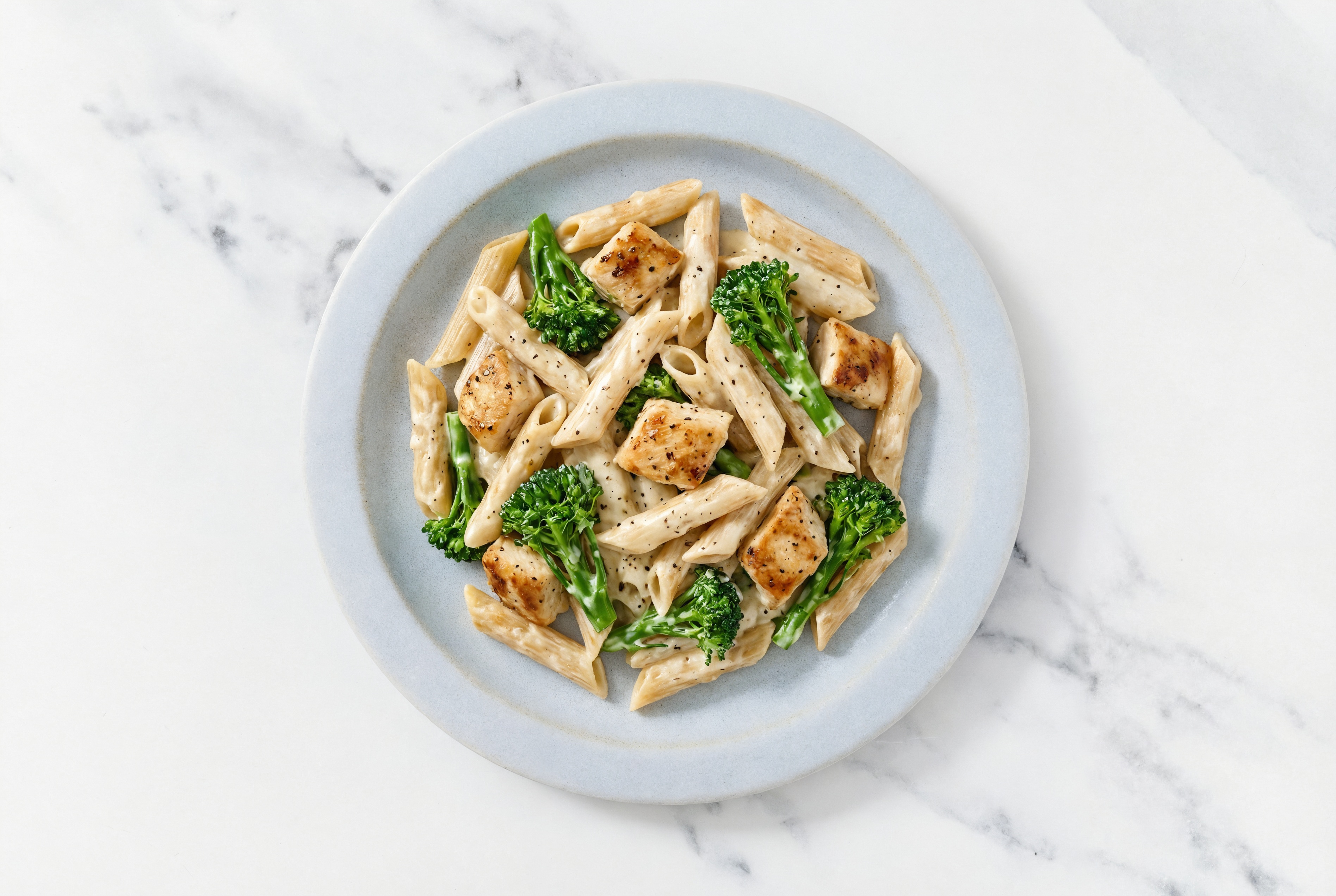 Alfredo Penne with Chicken Breast & Baby Broccoli