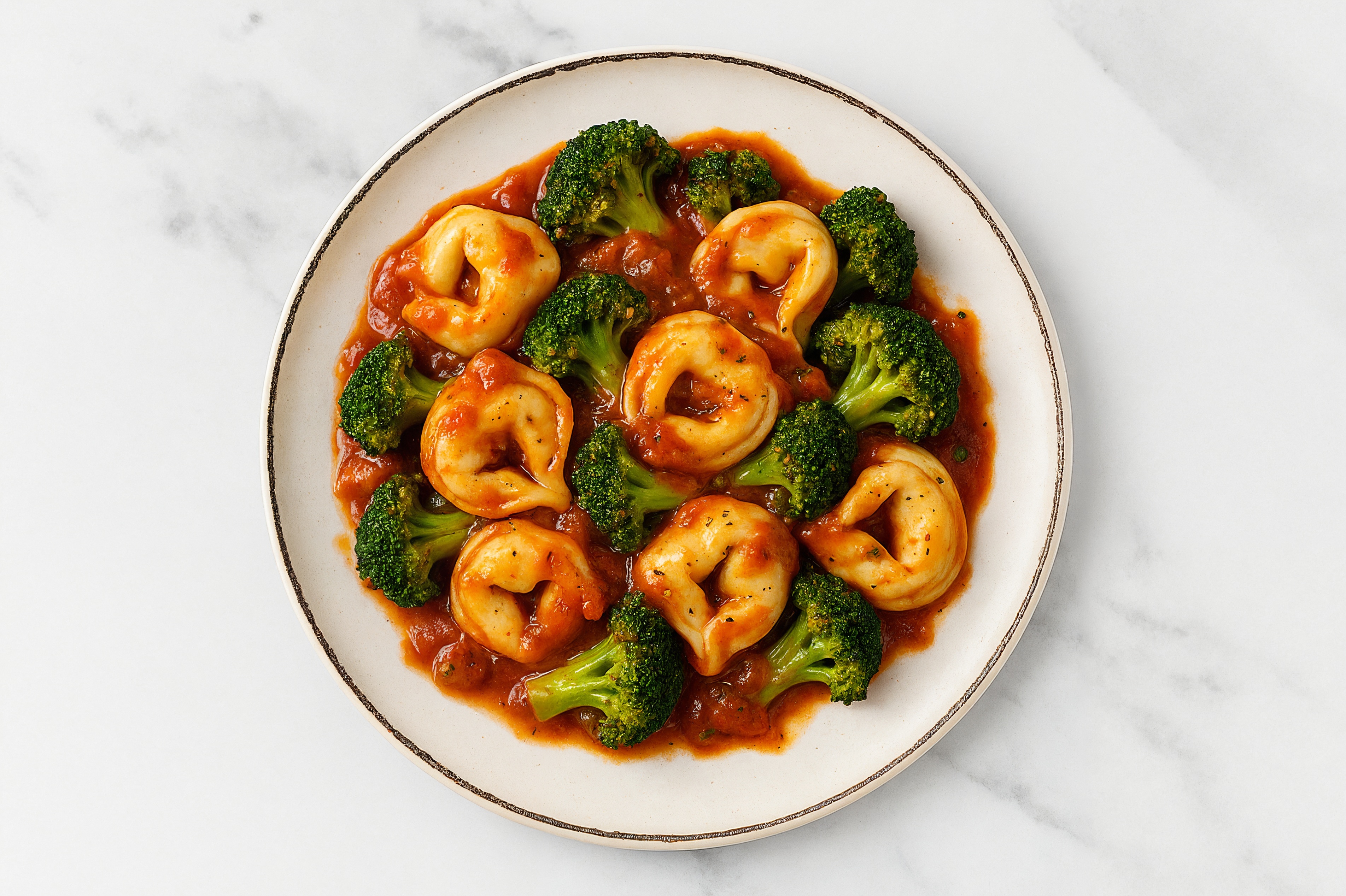 Red-Sauce Cheese Tortelloni with Broccoli