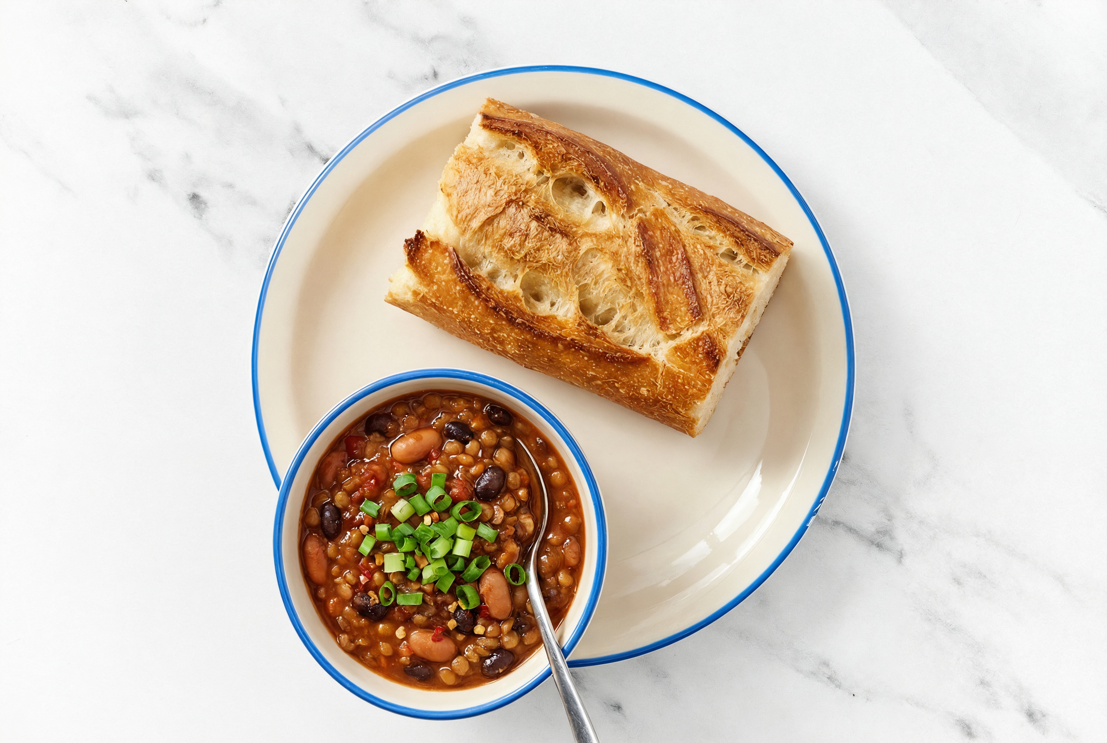 Homestyle Lentil Chili  + Baguette
