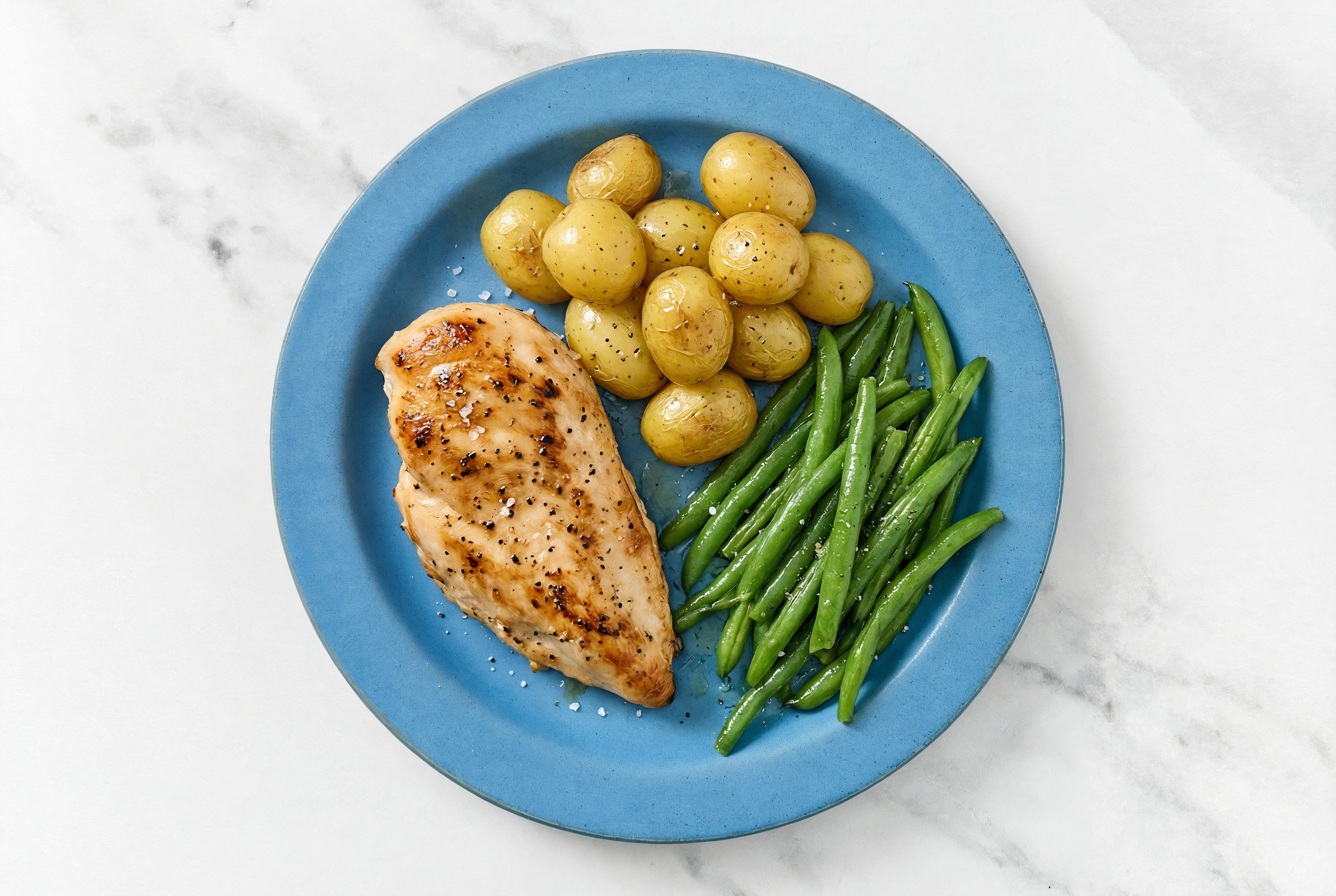 Seared Chicken Breast with Yellow Potatoes + Organic Green Beans